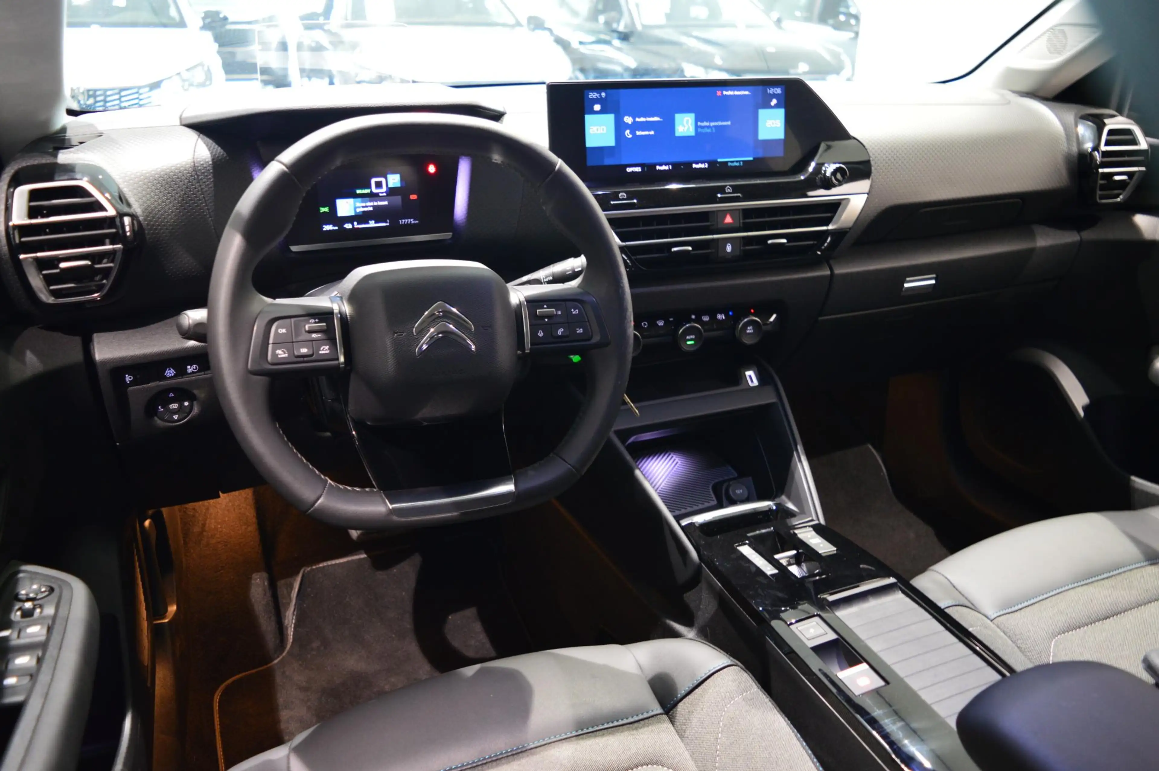 Citroen E-C4 Electric Feel Edition 50 kWh - 1e PART. EIGENAAR - LAGE KIL — photo 8