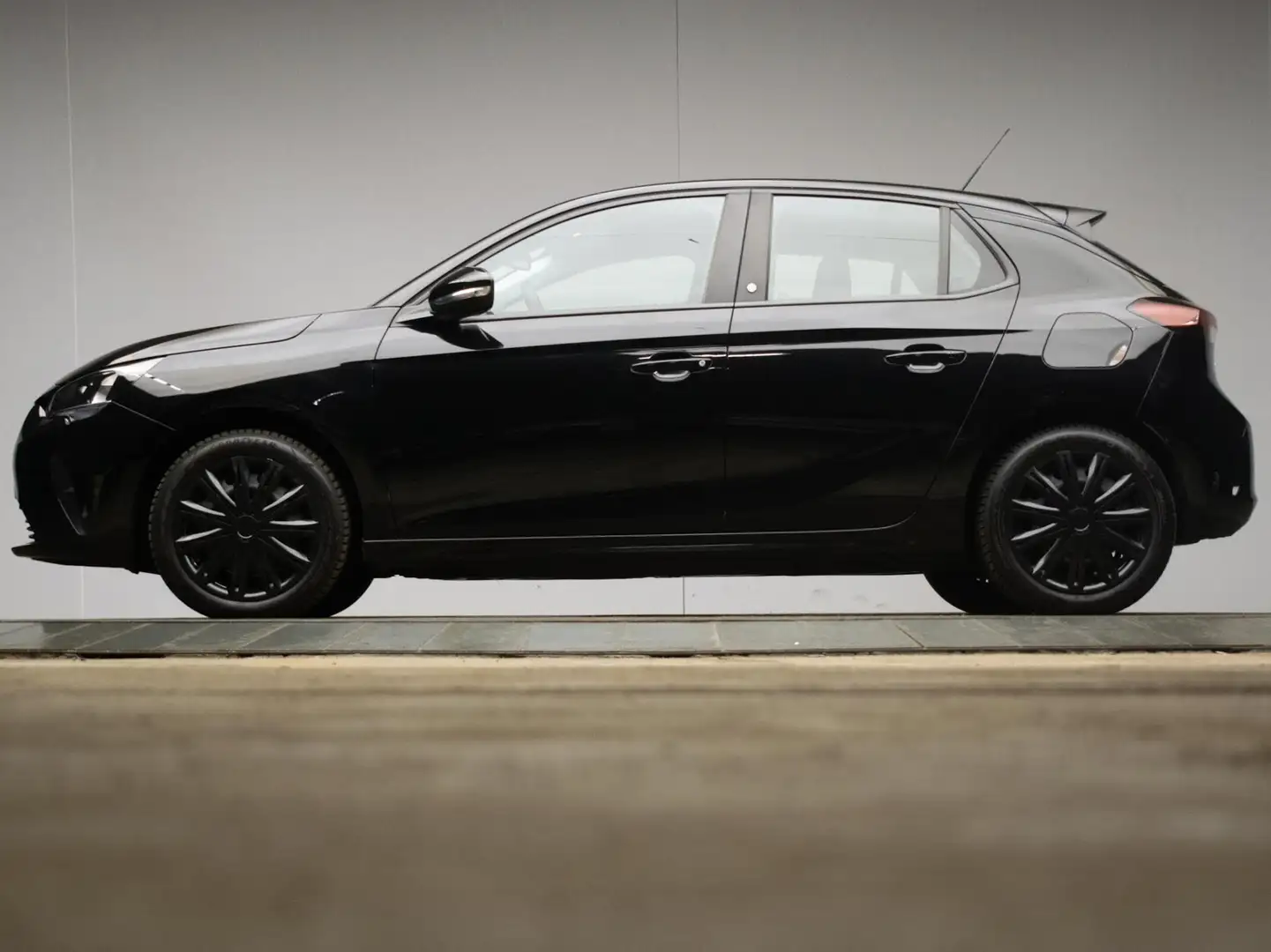 Opel Corsa-e Edition 50 kWh Sport (APPLE CARPLAY,NAVI,LED,SPORT Zwart - 1