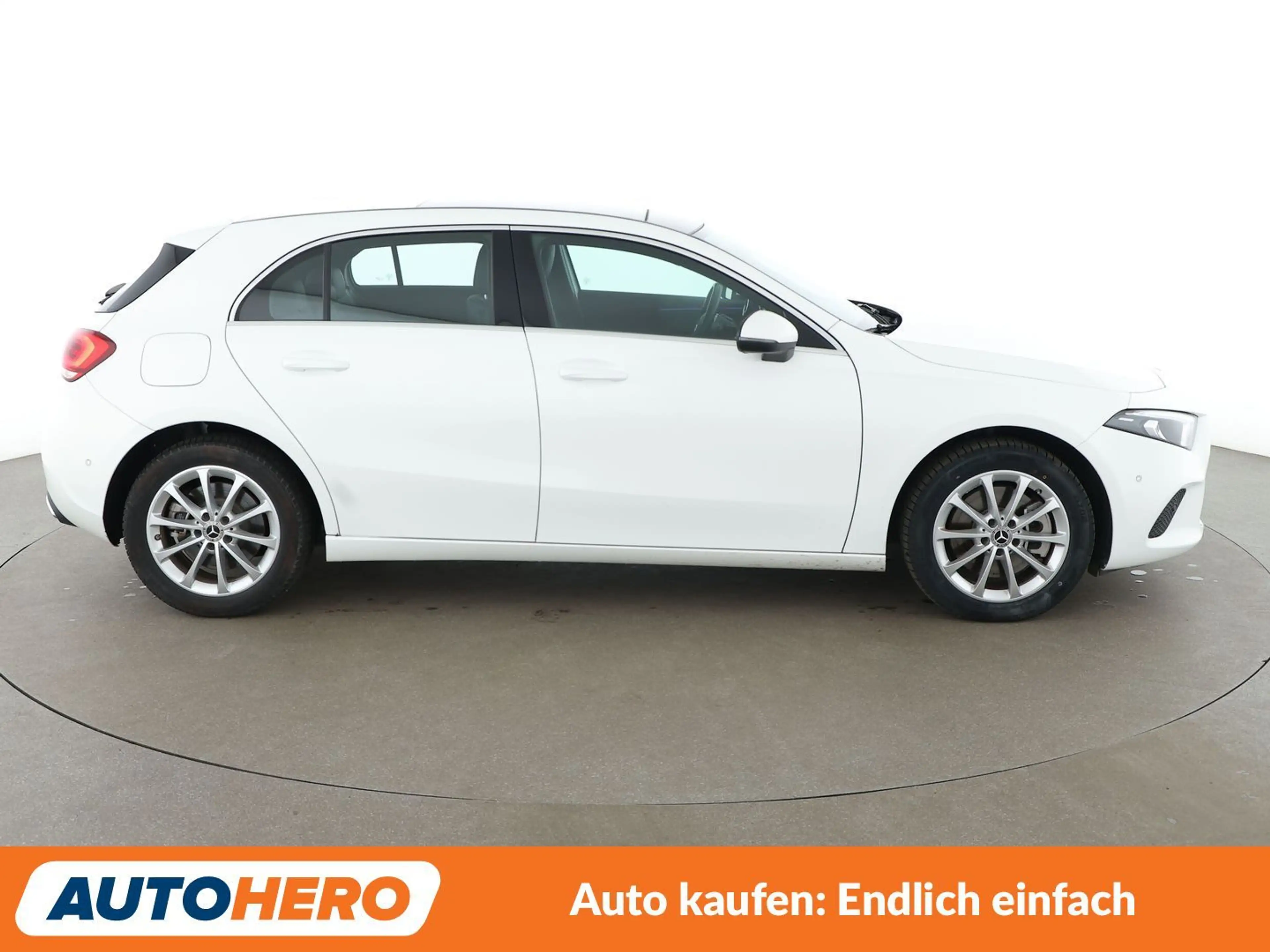 Mercedes-Benz A 250 A 250e Progressive Aut.*NAVI*LED*ACC* — photo 7