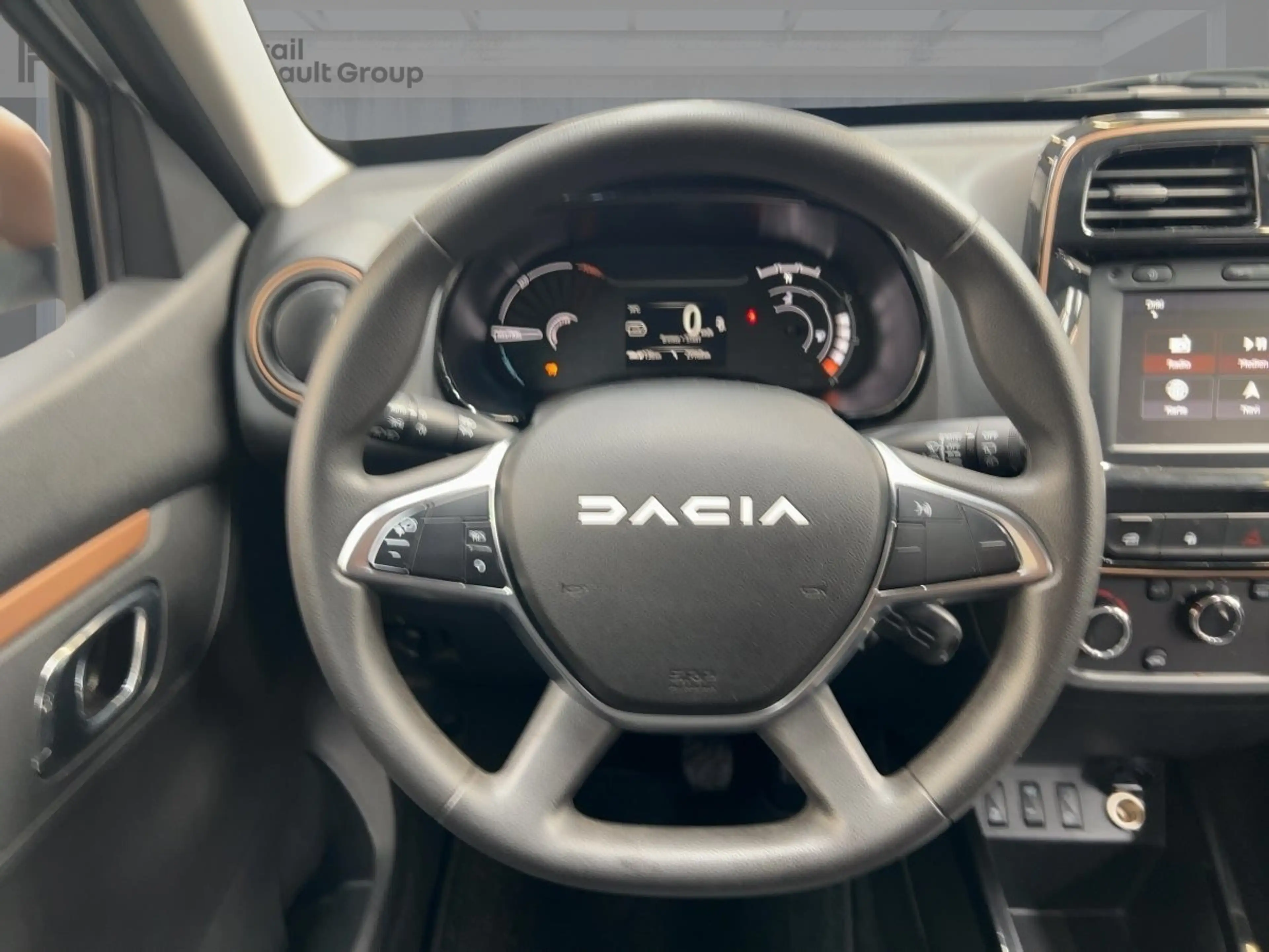 Dacia Spring Extreme 65 CCS-Schnellladung — photo 11