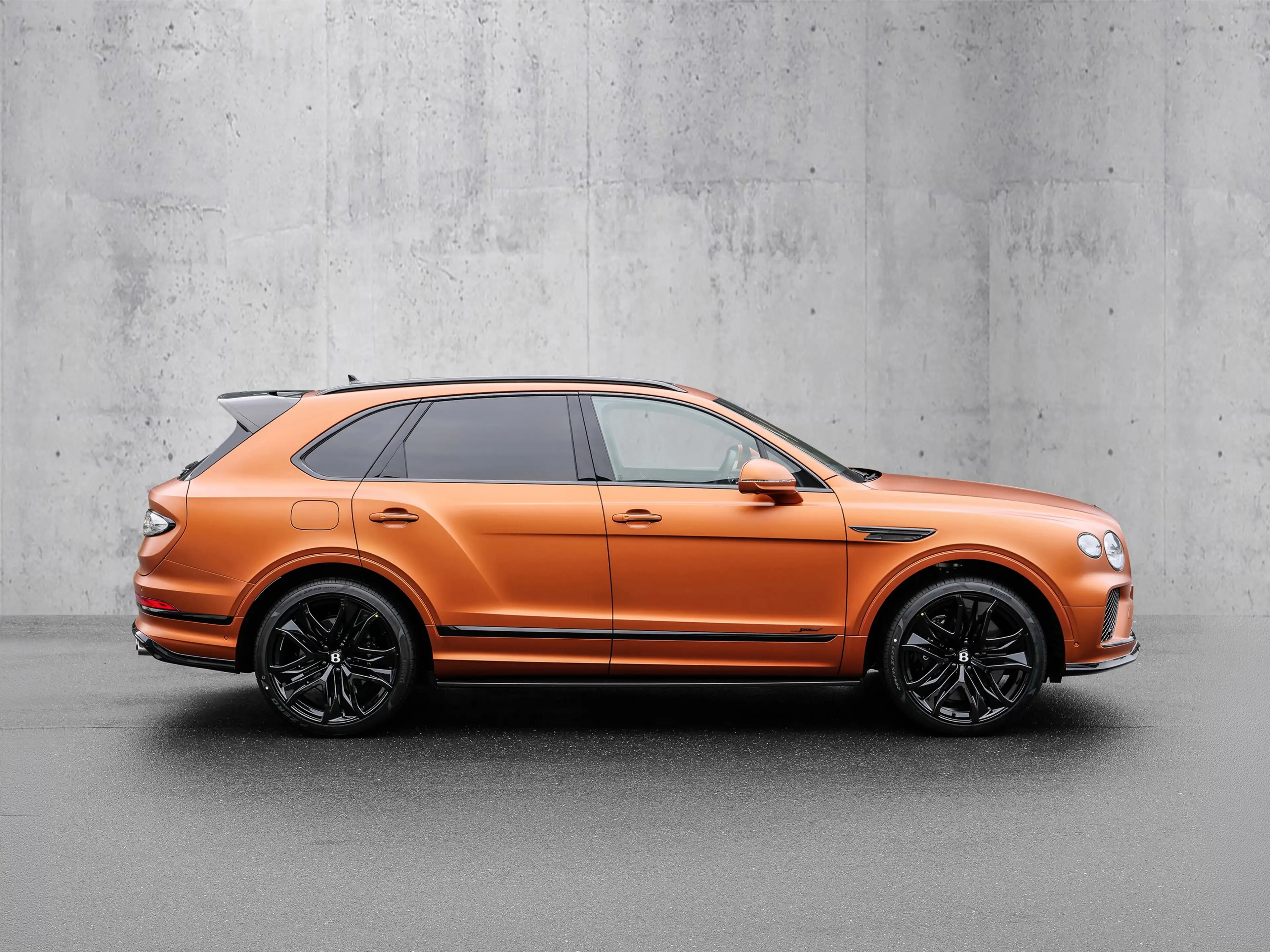Bentley Bentayga Speed Akrapovic Exhaust — photo 2