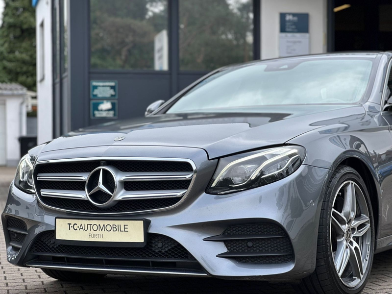 Mercedes-Benz E 200 E Limousine / AMG / — photo 14