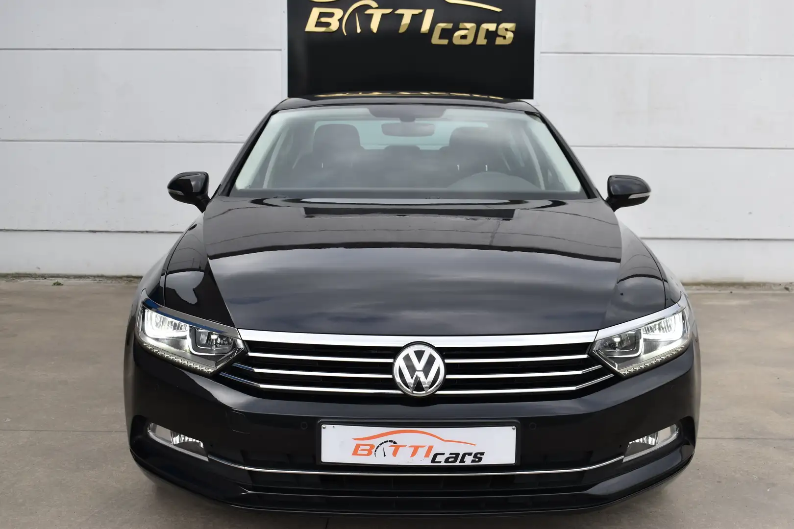 Volkswagen Passat Passat 1.5TSI* Zetelverw.* 3-zone Airco* Camera* Чёрный - 2