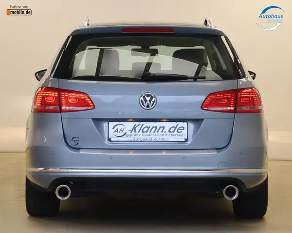 Volkswagen Passat view 7