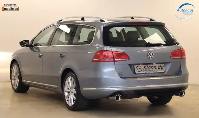Volkswagen Passat view 8