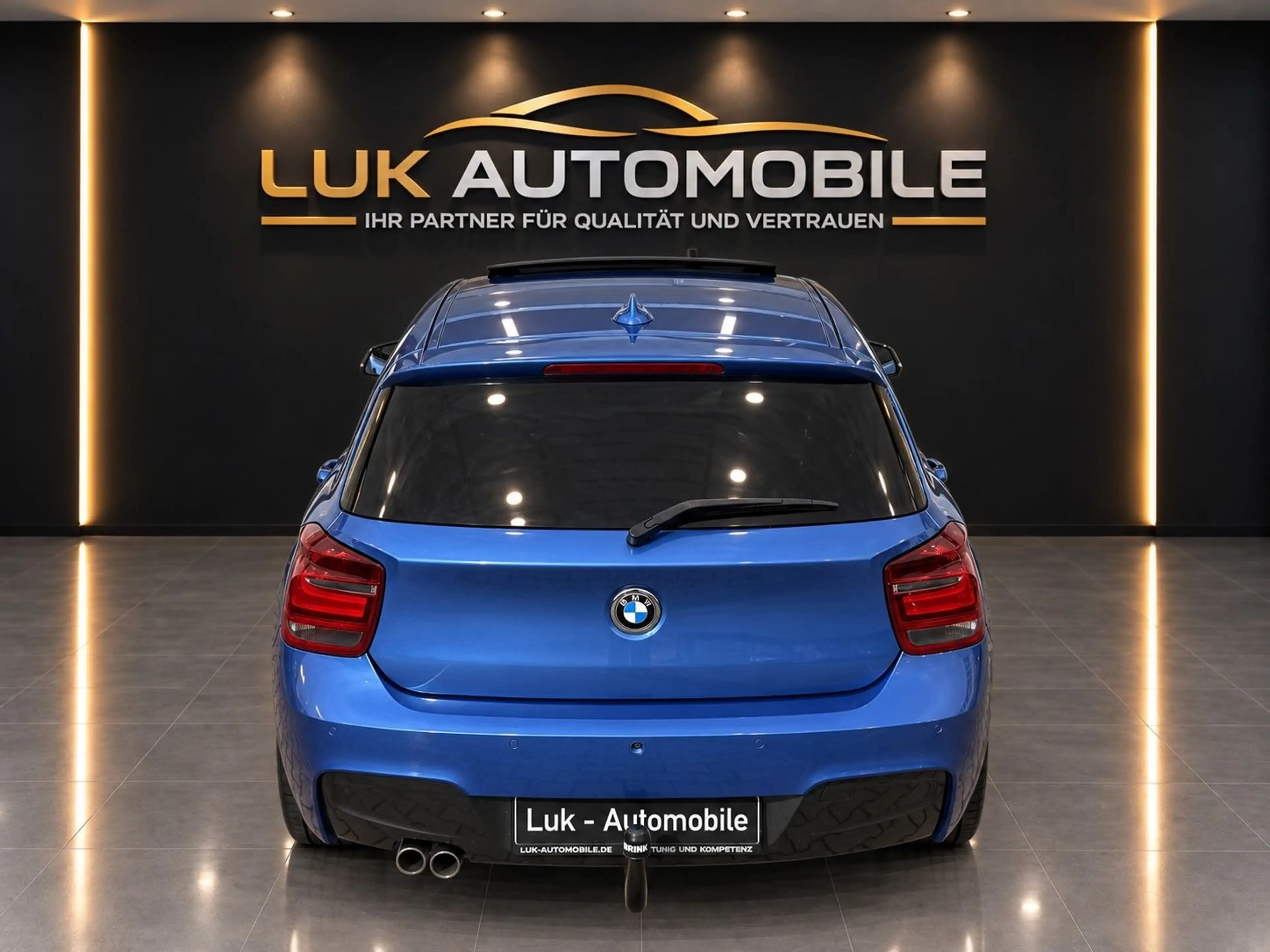 BMW 125 d Lim*Aut*M-Pak*Bi-Turbo*Harman&Kardon*Kam* — photo 10
