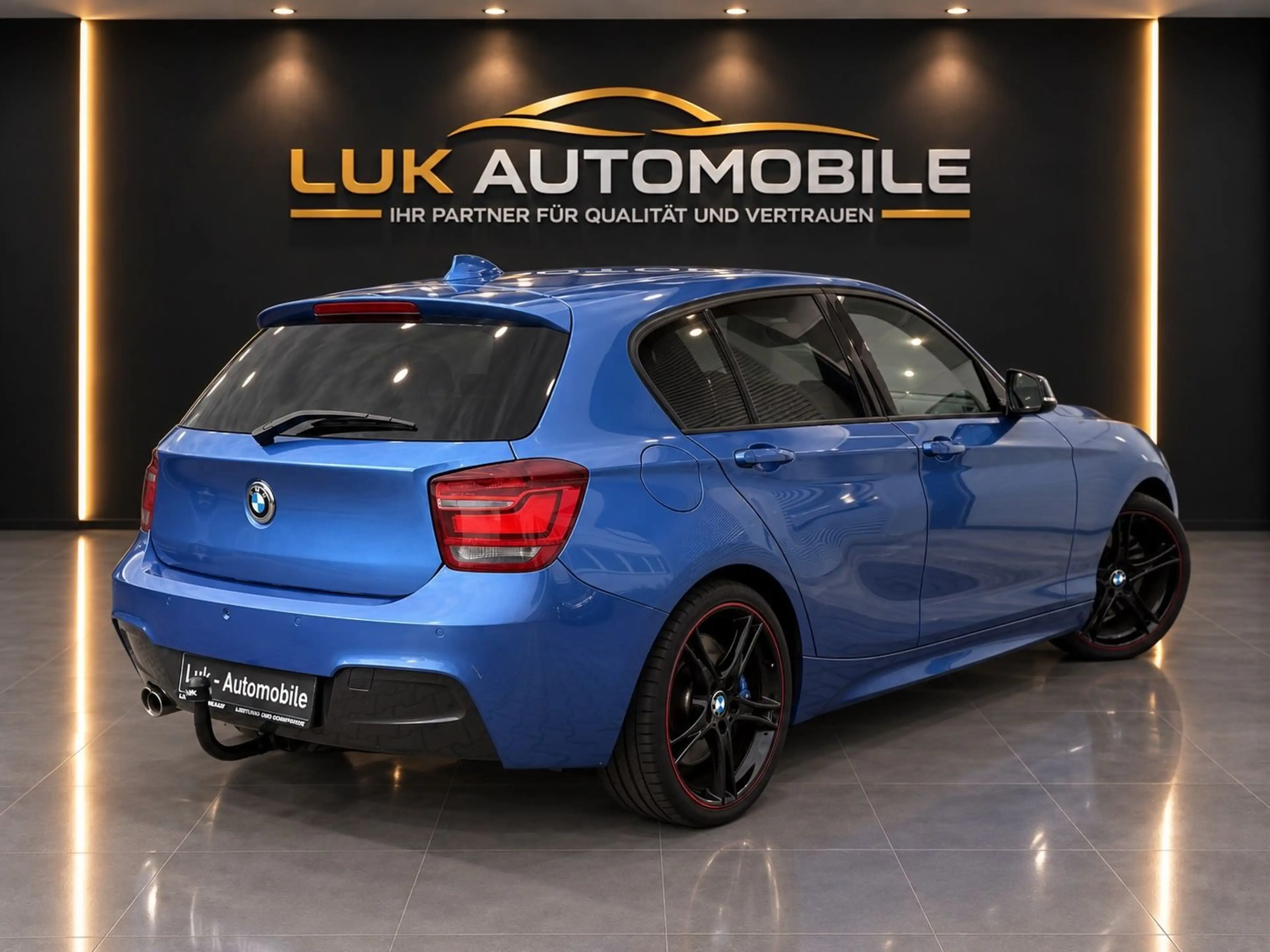 BMW 125 d Lim*Aut*M-Pak*Bi-Turbo*Harman&Kardon*Kam* — photo 6