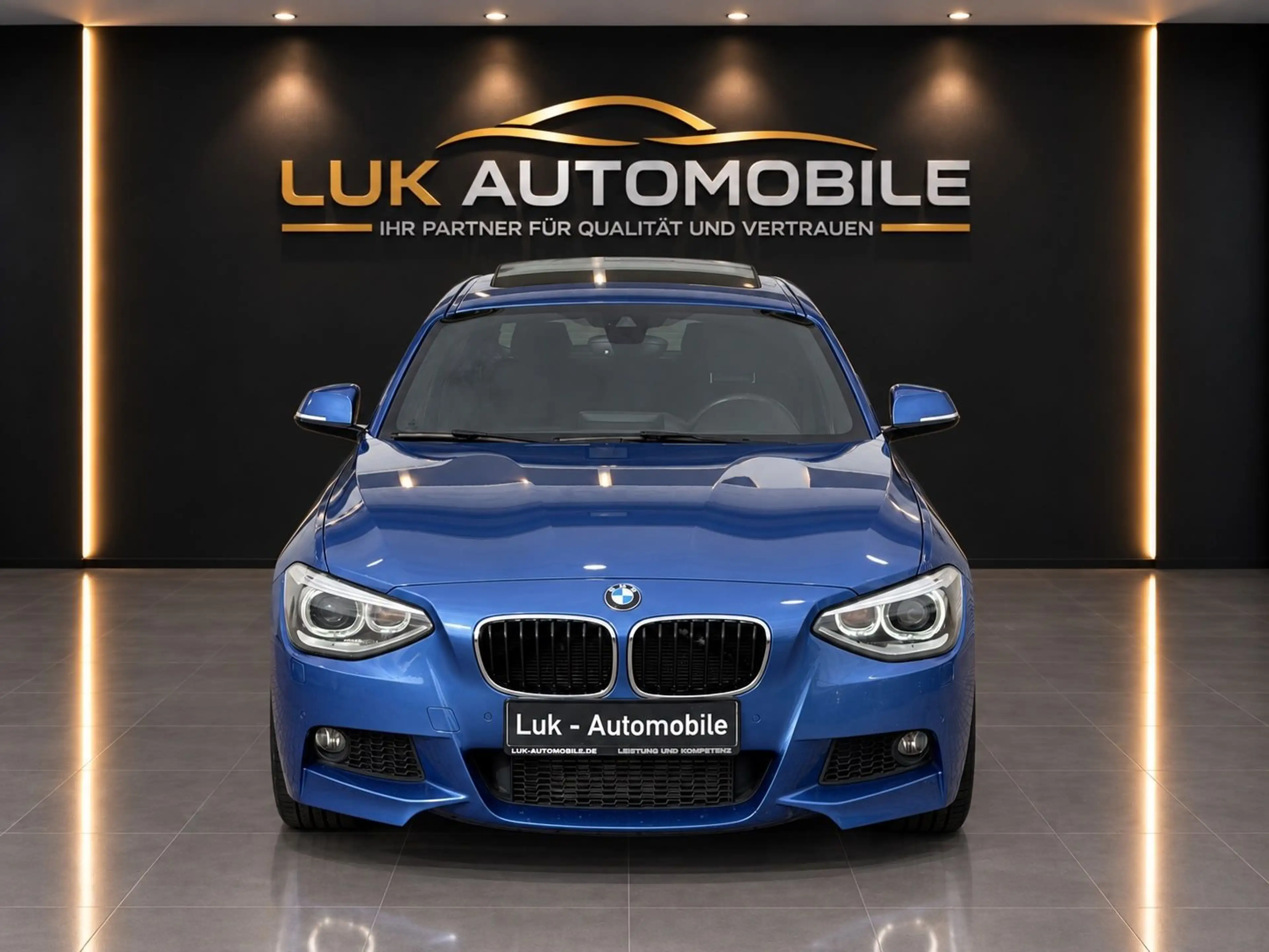 BMW 125 d Lim*Aut*M-Pak*Bi-Turbo*Harman&Kardon*Kam* — photo 2
