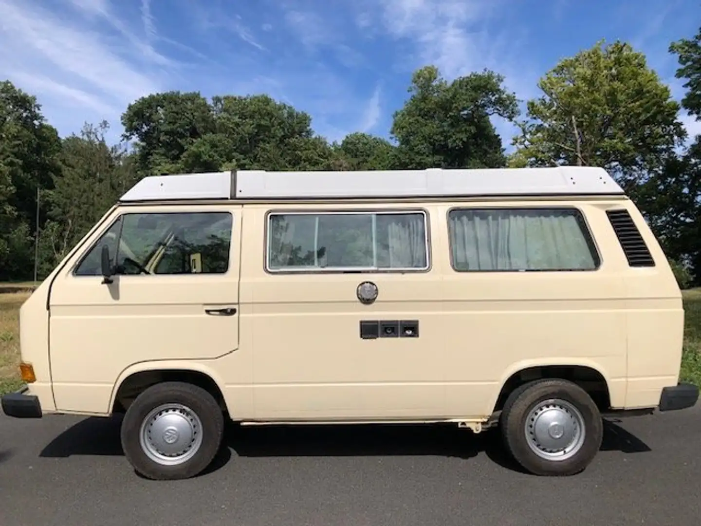 Volkswagen T3 Vanagon (Joker) Westfalia Camper (253 971) Blanc - 2