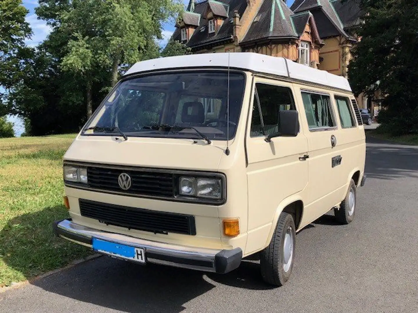 Volkswagen T3 Vanagon (Joker) Westfalia Camper (253 971) Blanc - 1