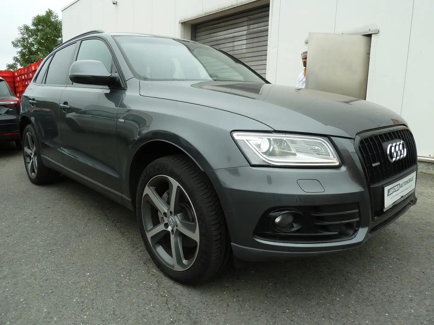 Audi Q5 3.0 TDI Sportpaket Leder Pano AHK Voll Grijs - 2