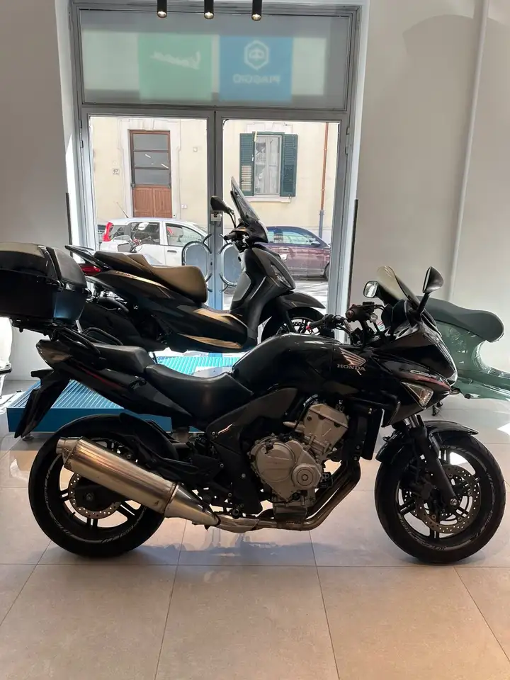 Honda CBF 600
