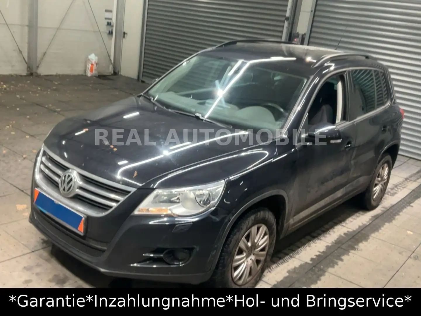 Volkswagen Tiguan 2.0 TDI AUTOMATIK Trend & Fun 4Motion 1HD Schwarz - 1