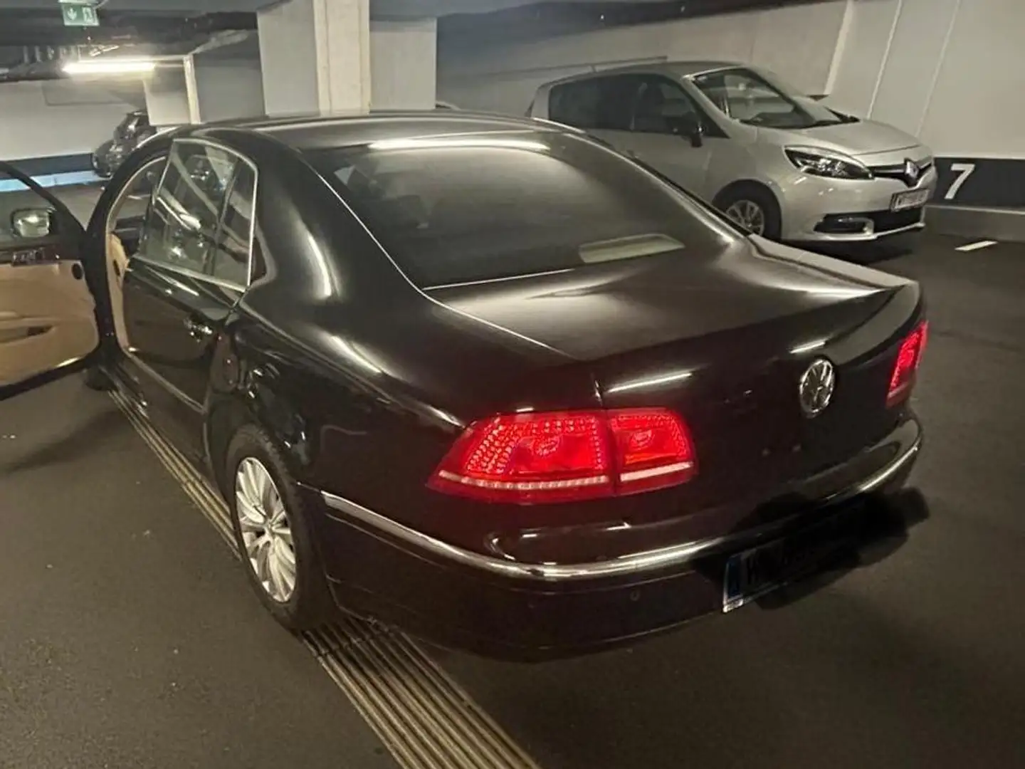 Volkswagen Phaeton Phaeton V6 TDI D-PF 4motion Zwart - 2