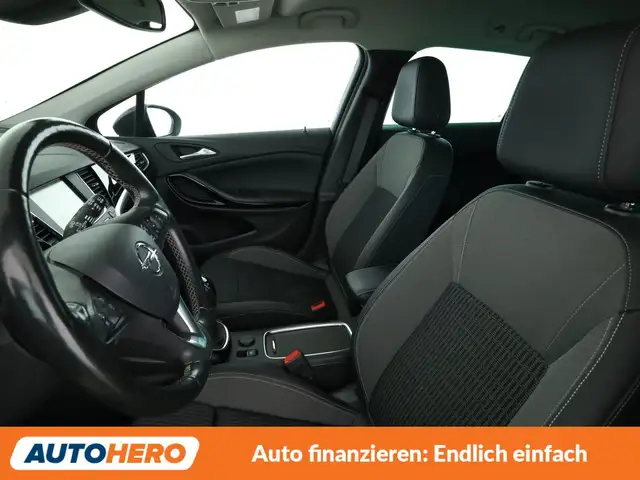 Opel Astra view 10