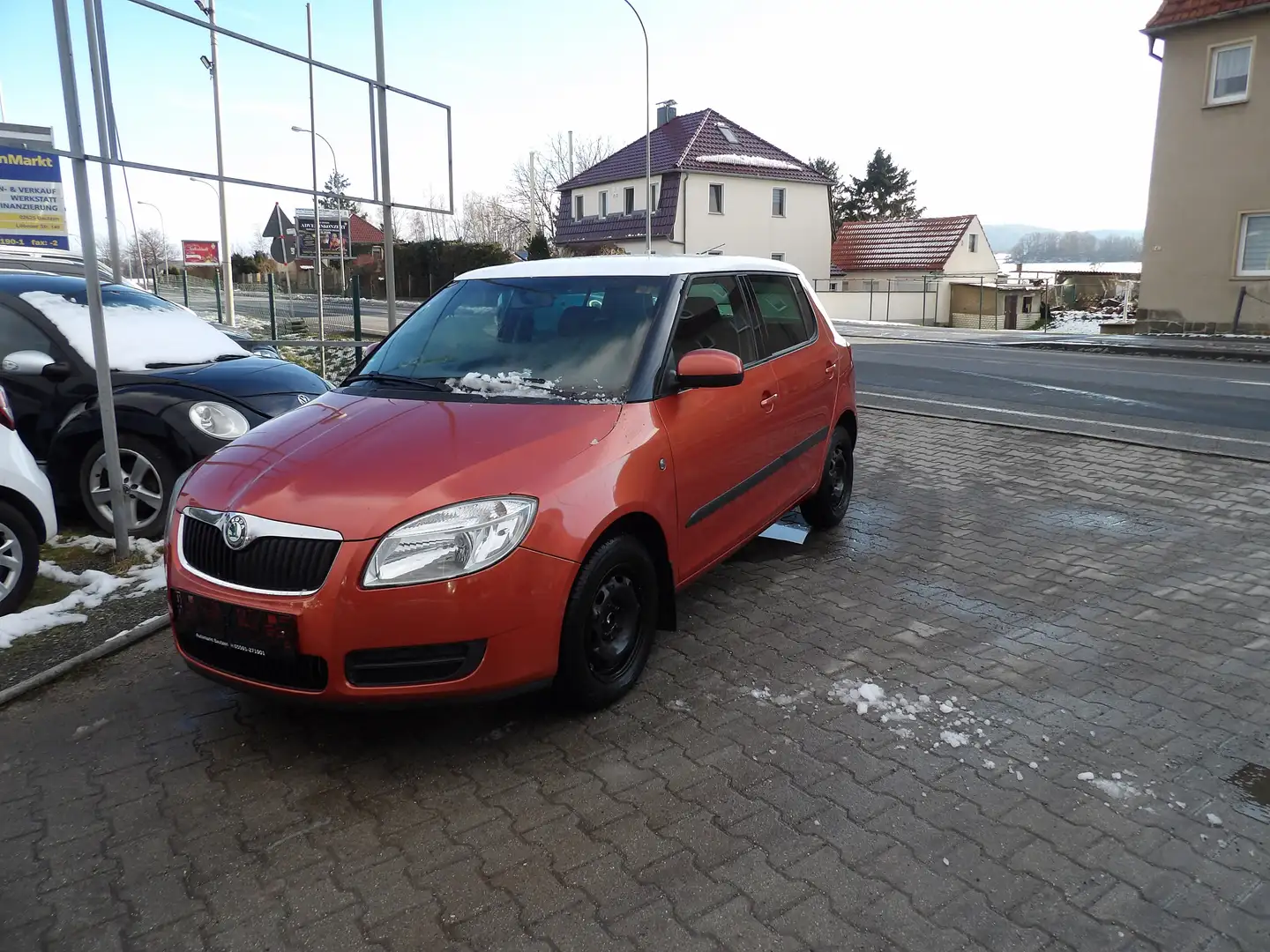 Skoda Fabia Ambiente Klima CD Radio HU AU Neu Orange - 1