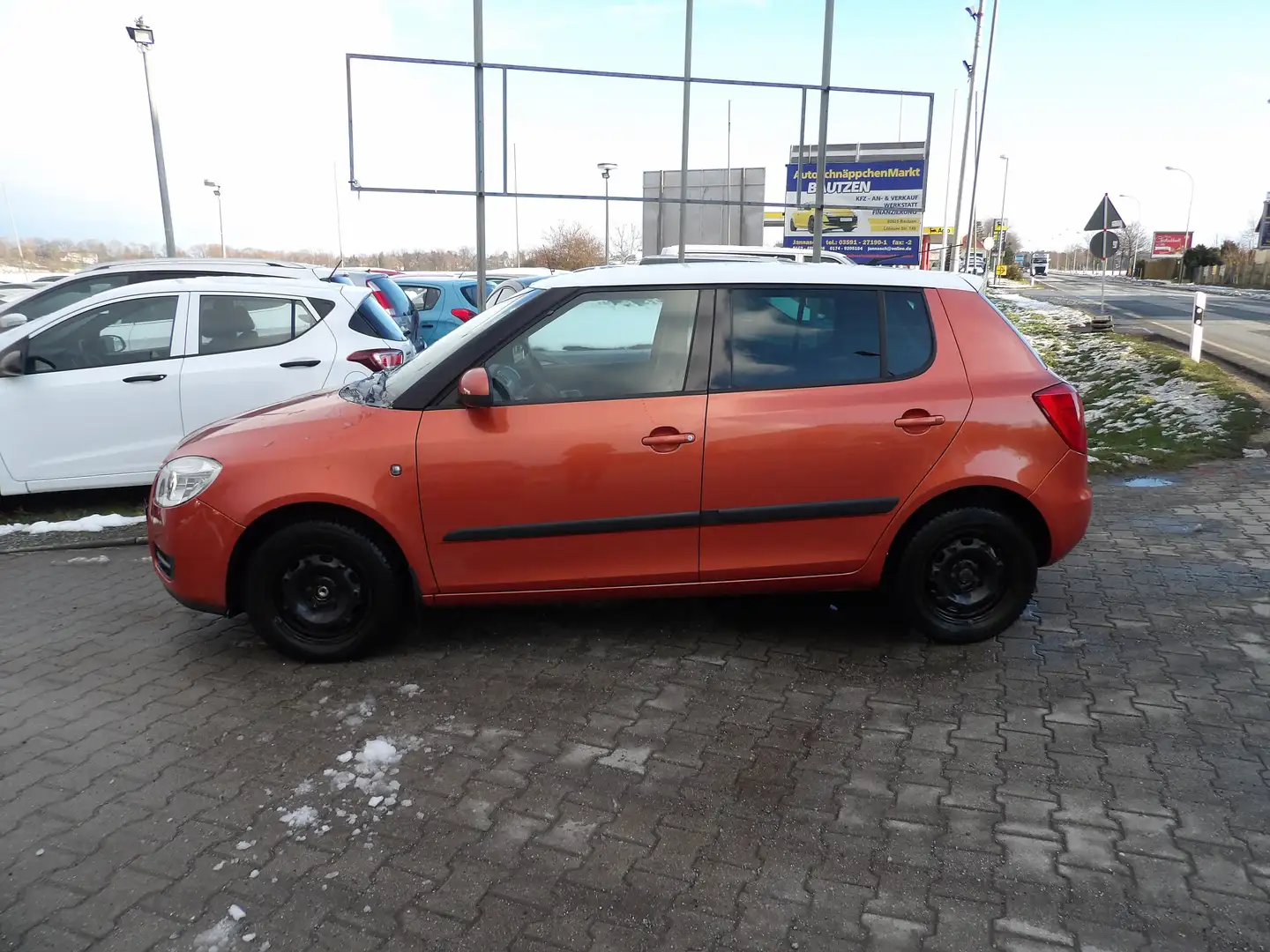 Skoda Fabia Ambiente Klima CD Radio HU AU Neu Orange - 2