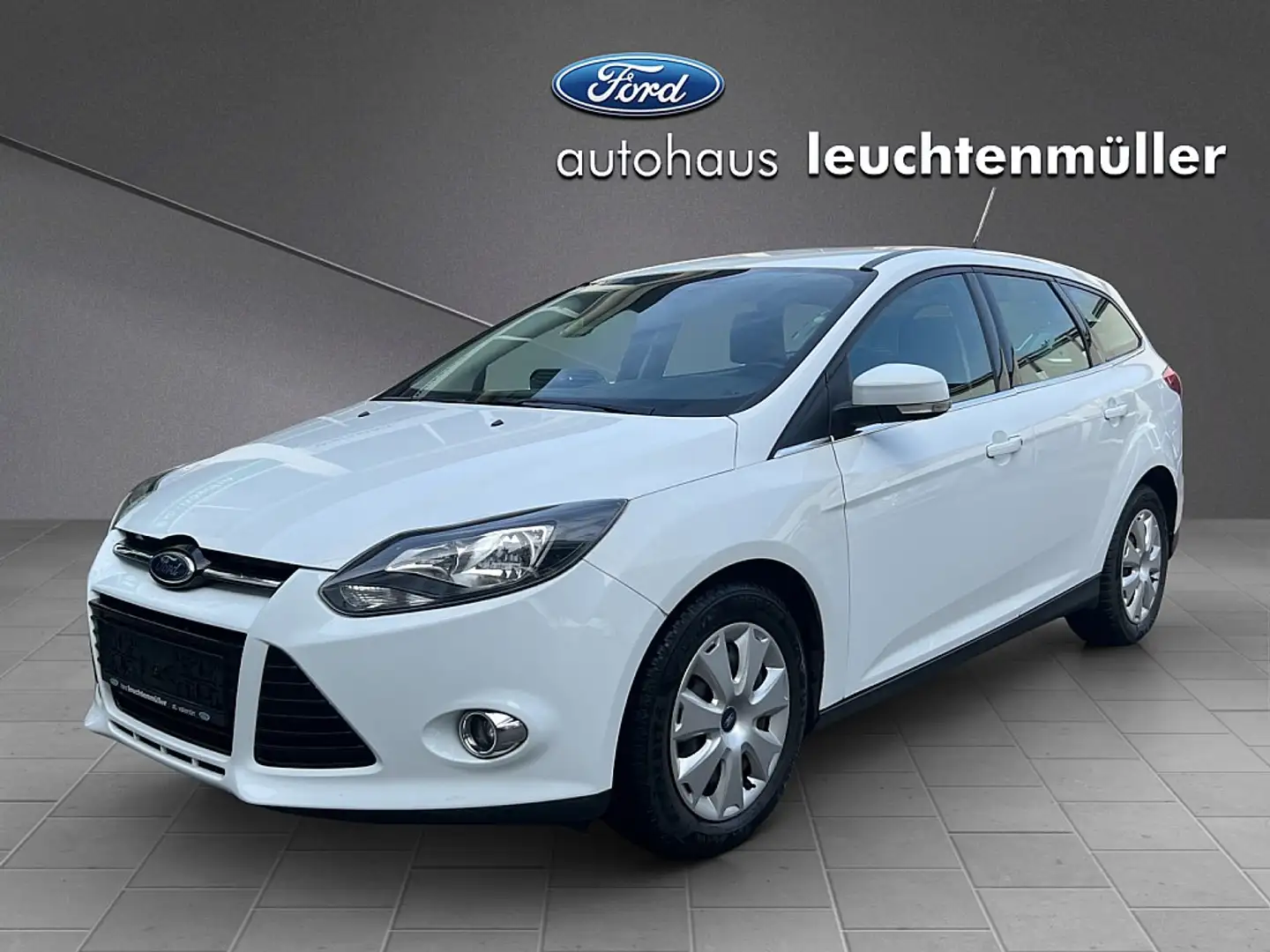 Ford Focus Traveller Titanium 1,6 TDCi DPF Weiß - 1
