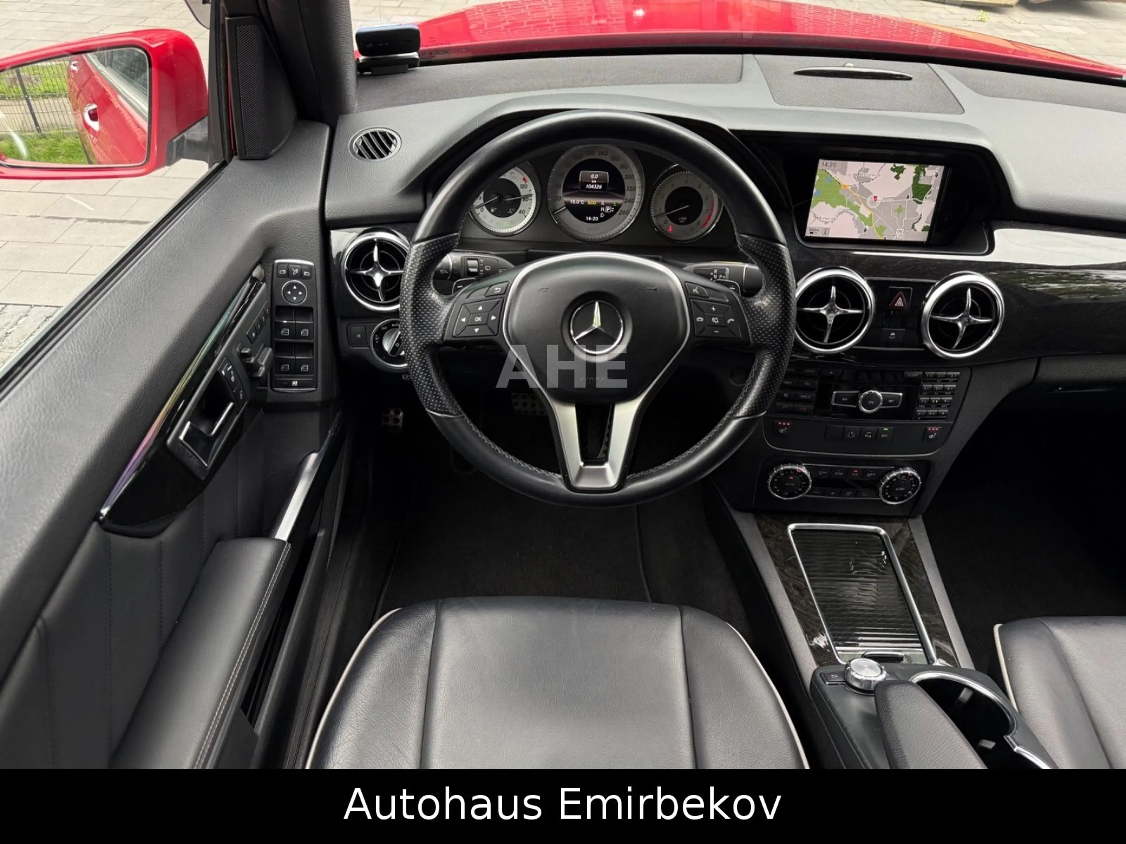Mercedes-Benz GLK 350 4Matic AMG PANO/LED/MEMORY/8xALU/Kamera! — photo 12