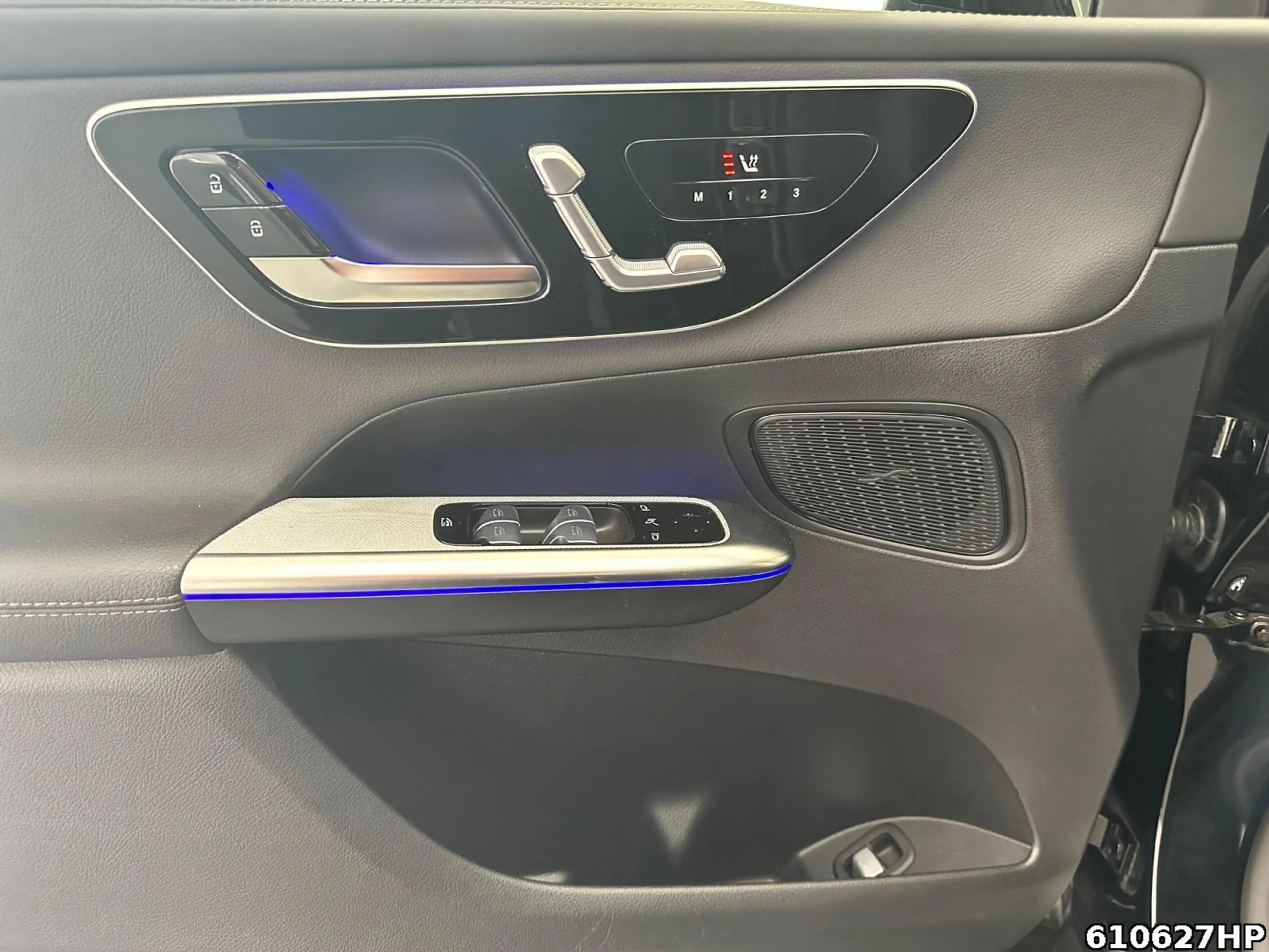 Mercedes-Benz GLC 450 d 4M AMG  Pano AHK Night Memory LED Totw — photo 9