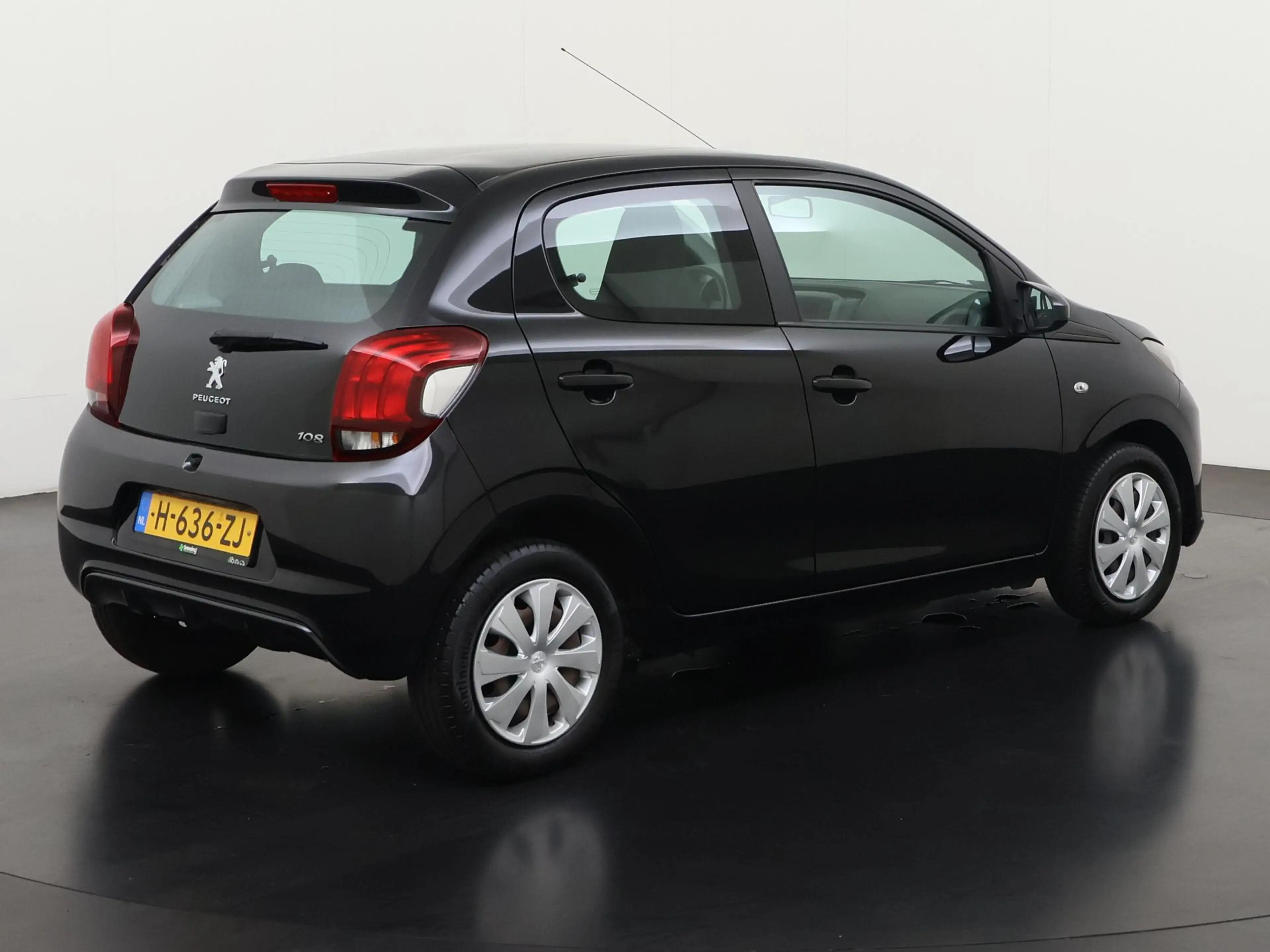Peugeot 108 1.0 e-VTi Active | Airco | Zondag Open! — photo 4