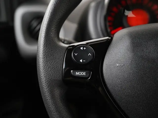 Peugeot 108 view 7