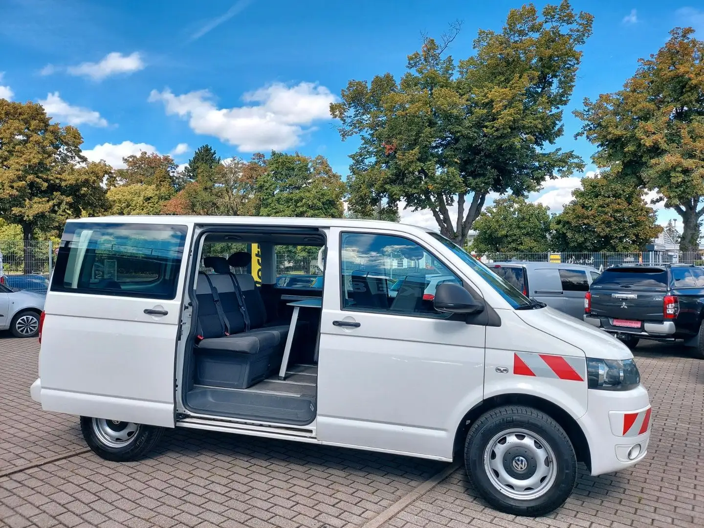 Volkswagen T5 Multivan Bus Klima Standheizung Weiß - 1