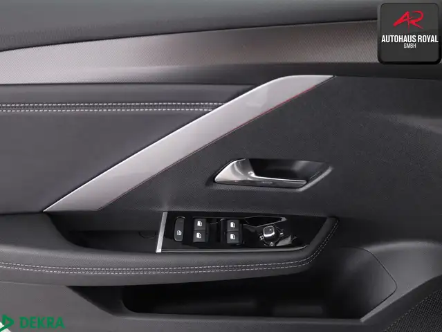 Opel Astra view 15