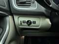 Volvo V40 T3 153pk Momentum / Keyless / PDC + Camera / Premi Noir - thumbnail 19