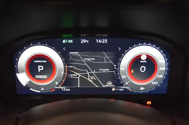 Nissan Juke view 8
