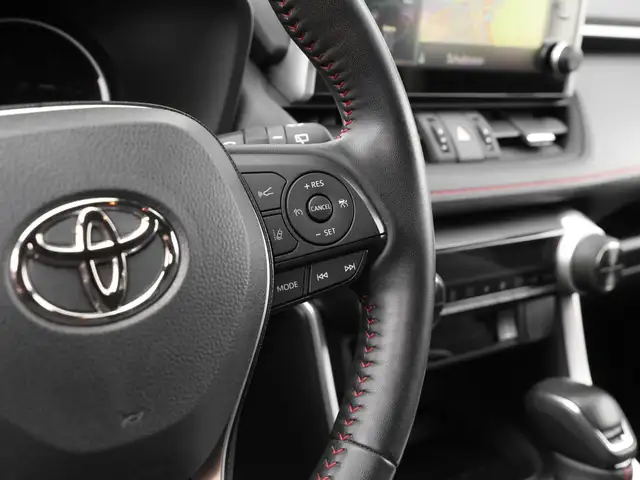 Toyota Rav4 view 10