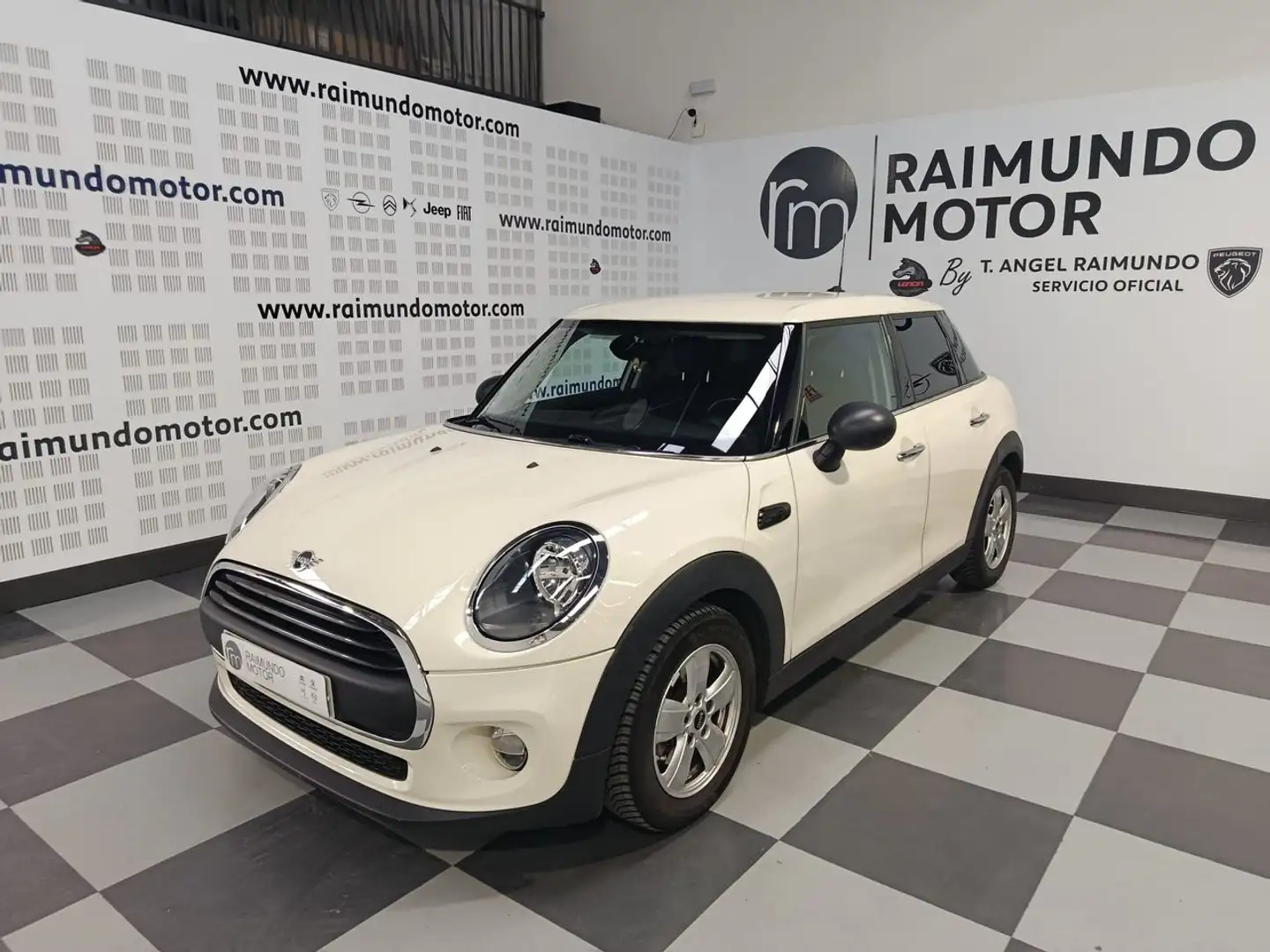 MINI One 1.5 102cv Blanc - 1