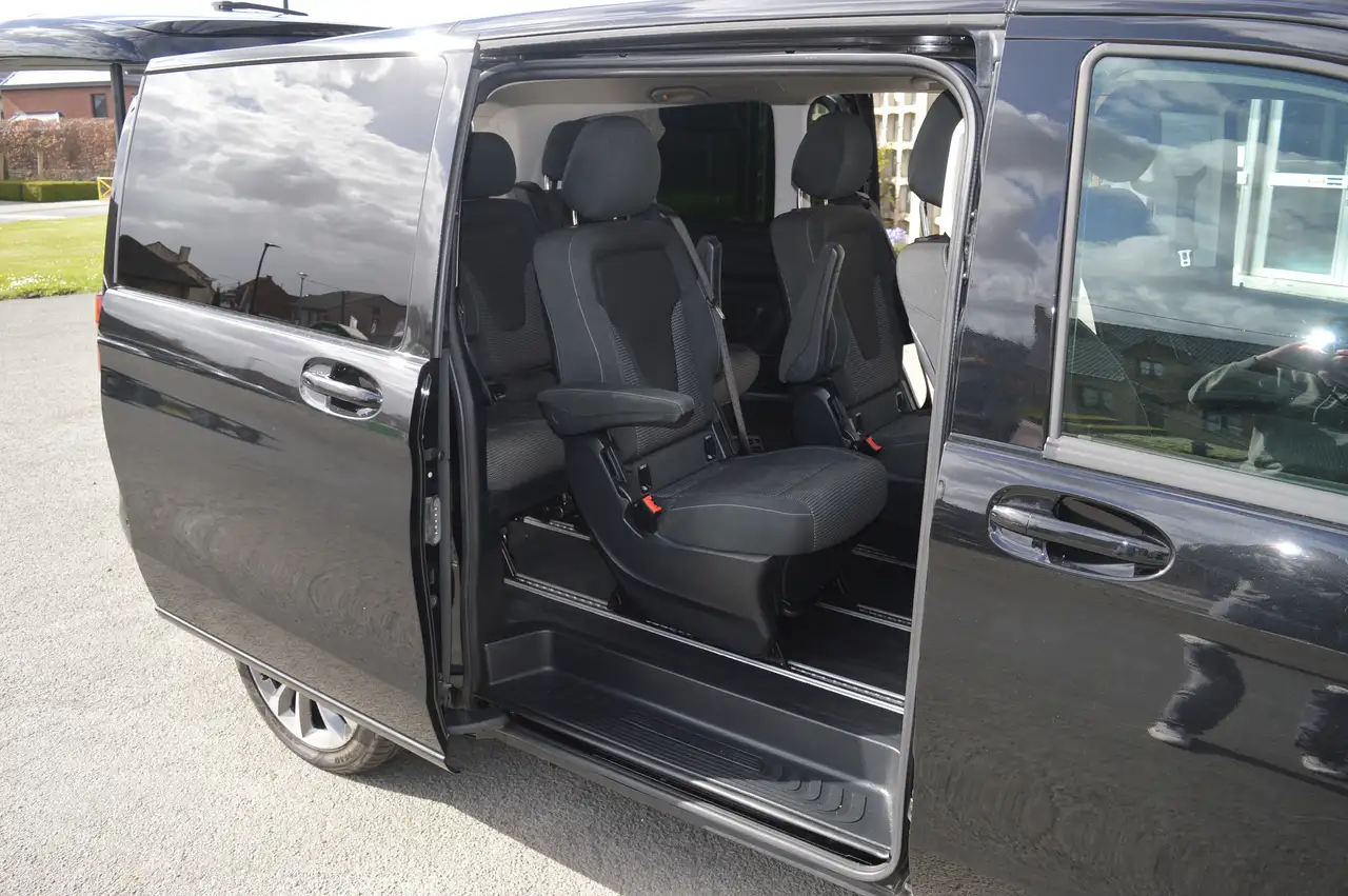 Mercedes-Benz V 220 V 220 d LWB Avantgarde (EU6AP) weinig kms! 7pl 10