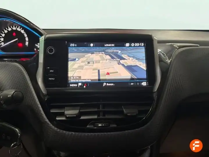 Peugeot 2008 1.2 Pure Tech S&S Allure (2017) 2019, foto 13