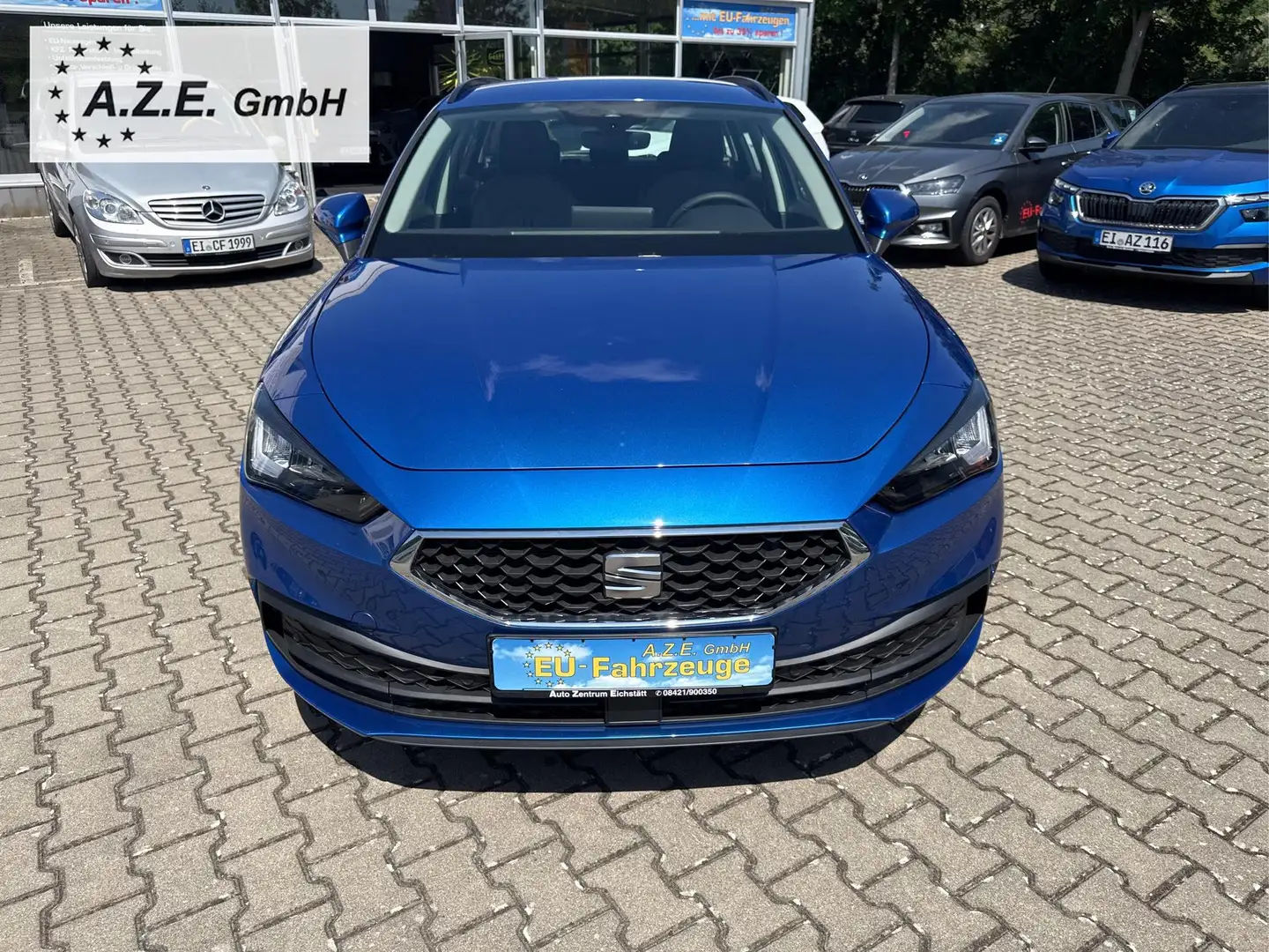 SEAT Leon Style 1.5 eTSI DSG *ACC*PDC*LED*SH*LHZ*APP*MFL*... Blau - 2