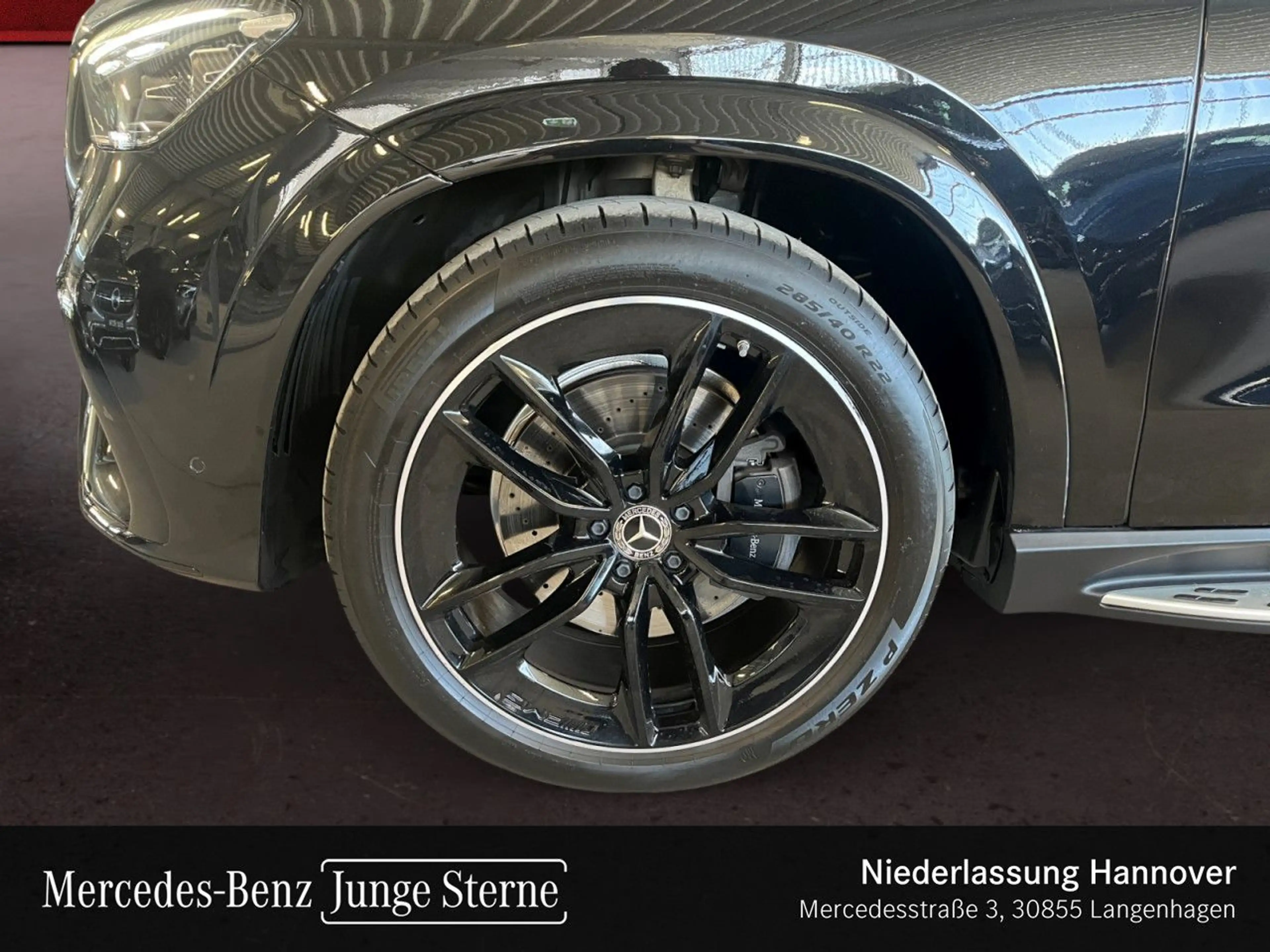Mercedes-Benz GLE 300 d 4M AMG+NIGHT+PANO+360+AHK+MULTIBEAM+SPUR — photo 15