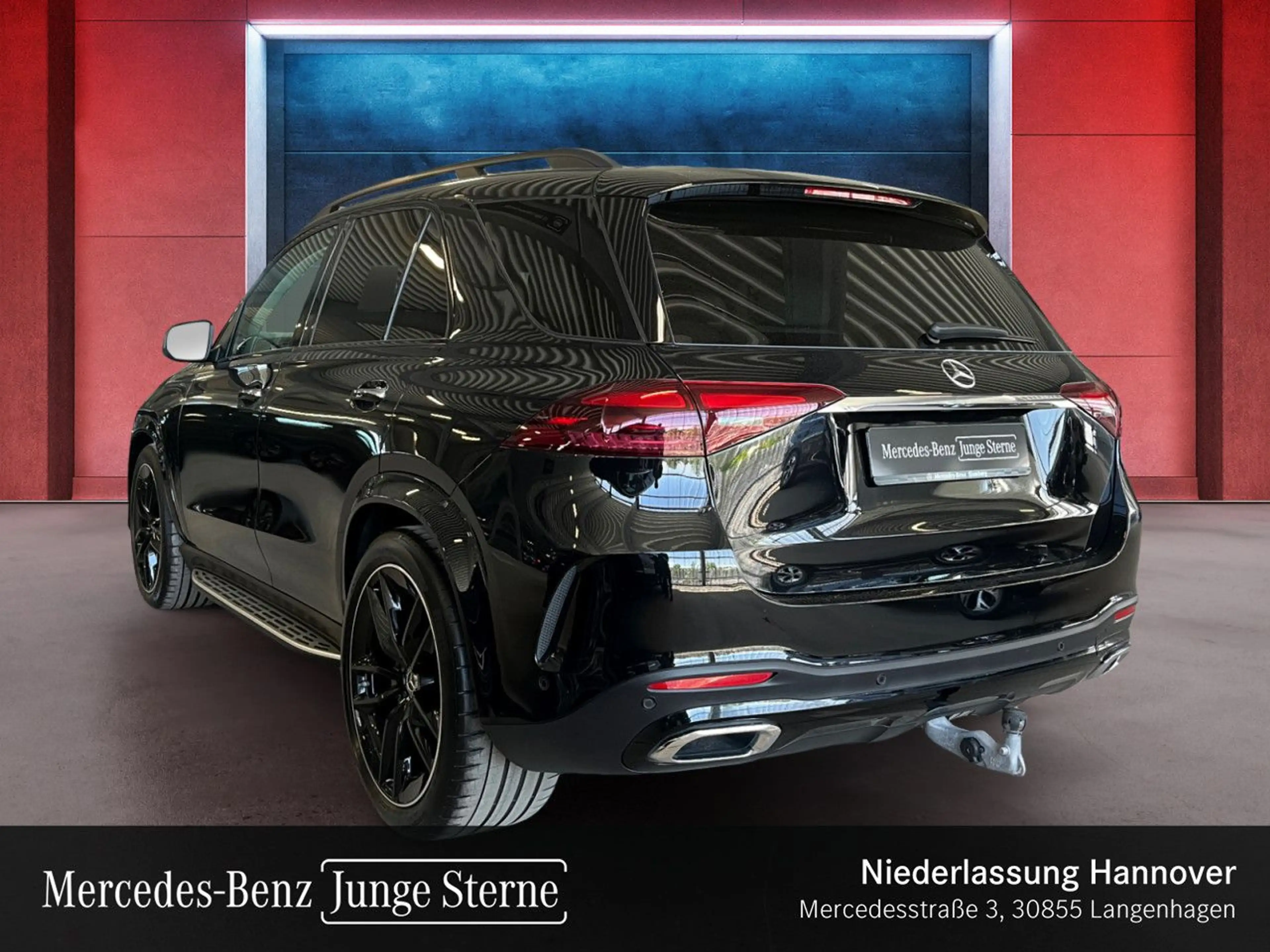 Mercedes-Benz GLE 300 d 4M AMG+NIGHT+PANO+360+AHK+MULTIBEAM+SPUR — photo 3