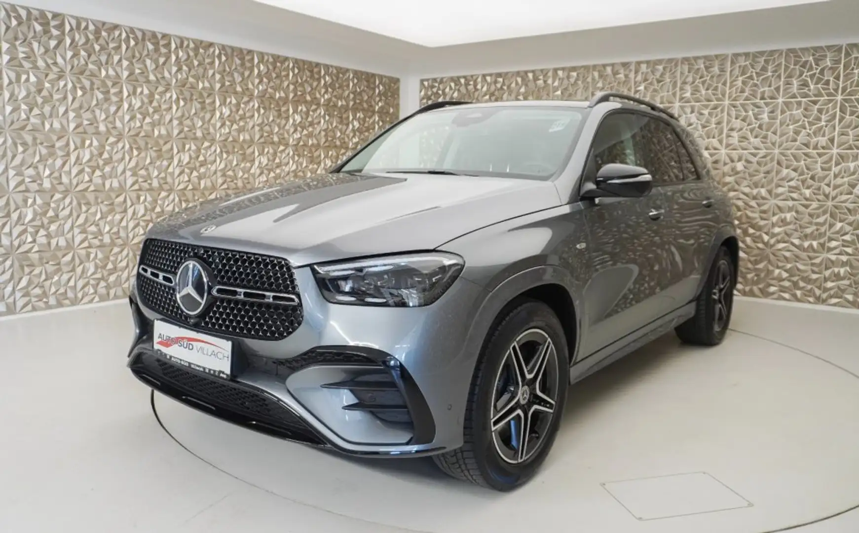 Mercedes-Benz GLE 350 de 4M 2x AMG Night Pano Airm Memo AHK 360 Grau - 2