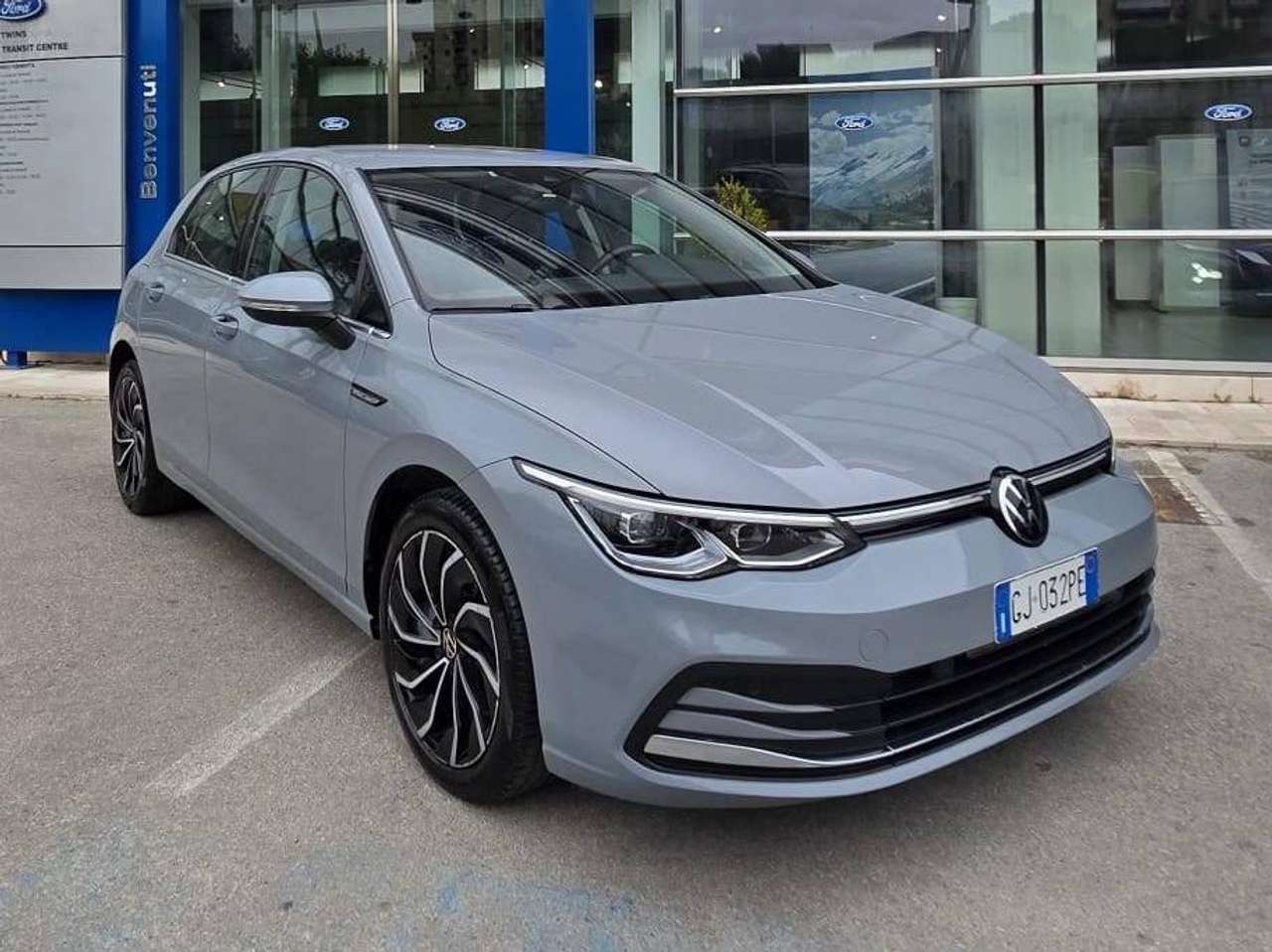 Volkswagen Golf Golf VIII 2020 1.5 tgi Style 130cv dsg - SEDE MELITO