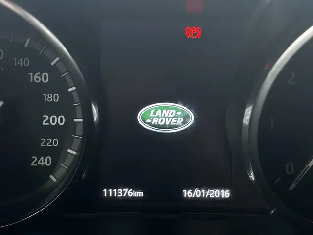 Land Rover Discovery Sport view 14