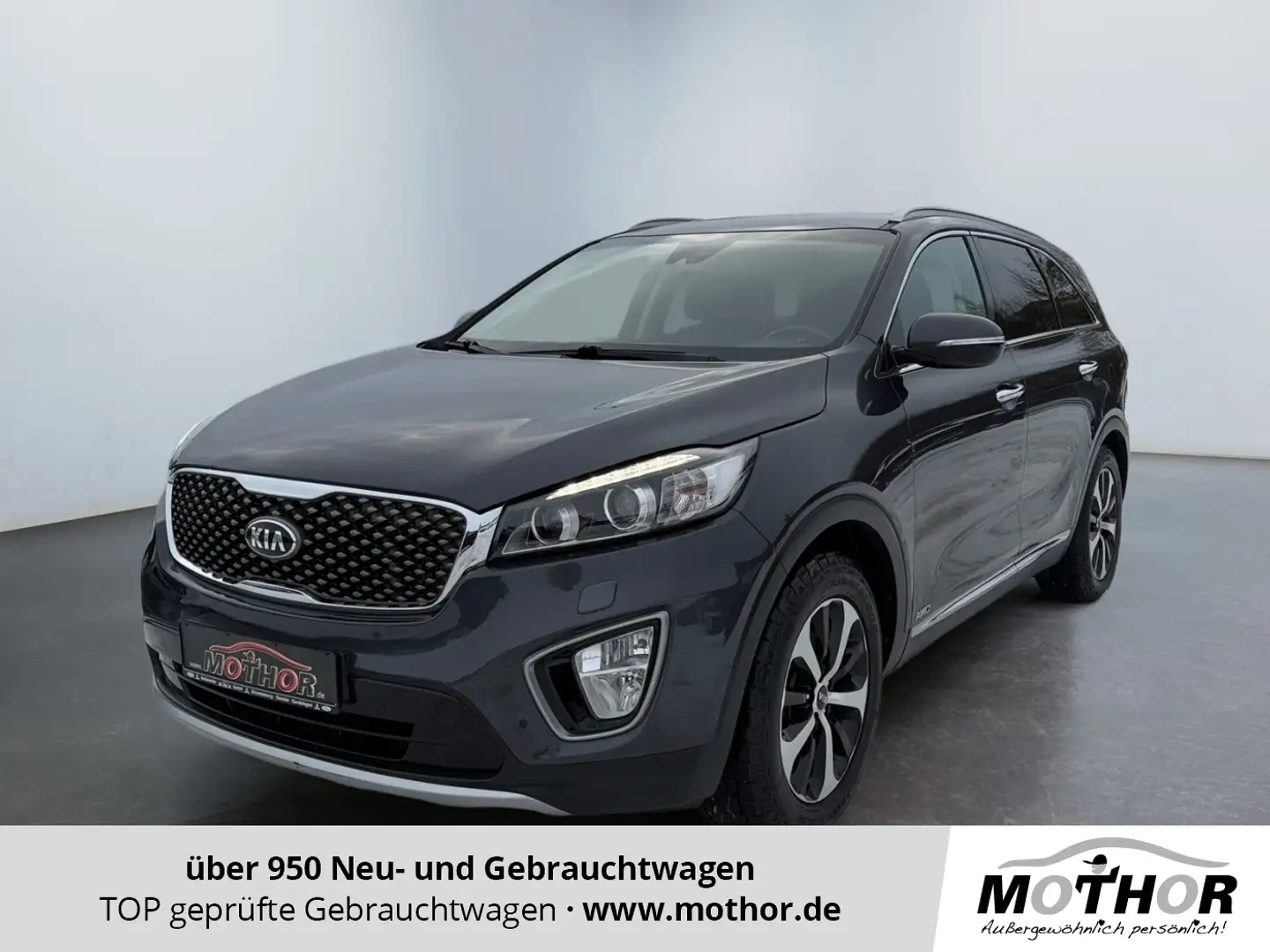 Kia Sorento Spirit 2.2 CRDi TEMP NAVI PDC KAM Grau - 1