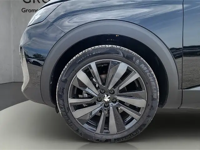 Peugeot 3008 view 11