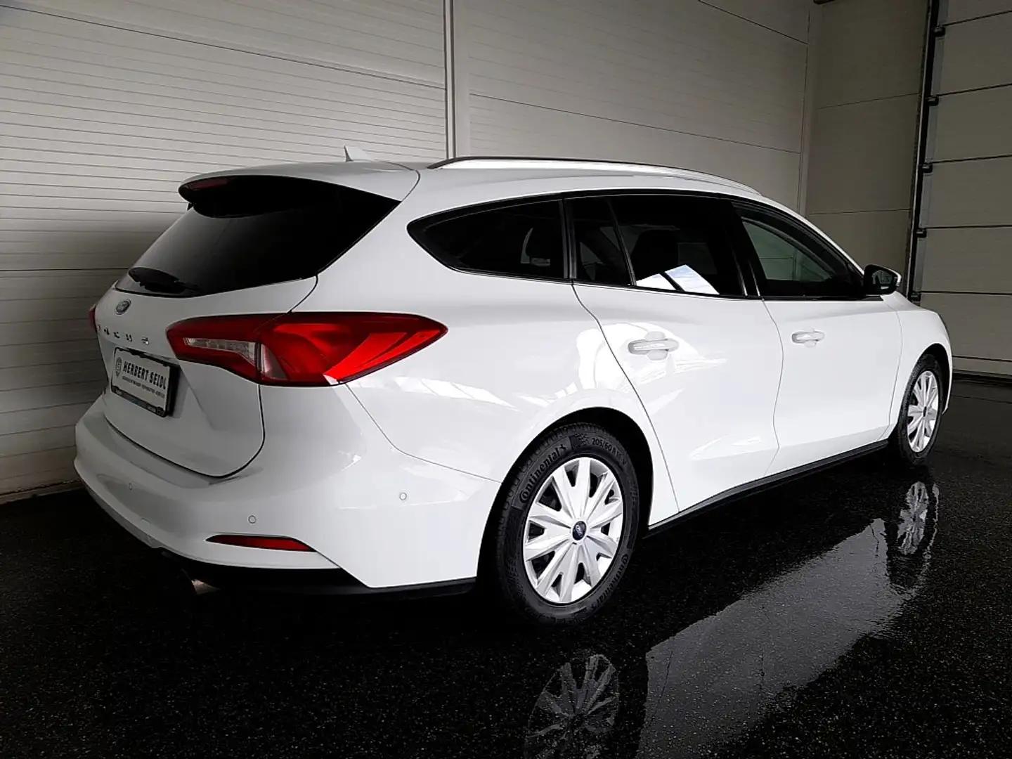 Ford Focus Turnier C&C 2,0 EcoBlue Aut. *17 ZOLL / LED / N... Weiß - 2