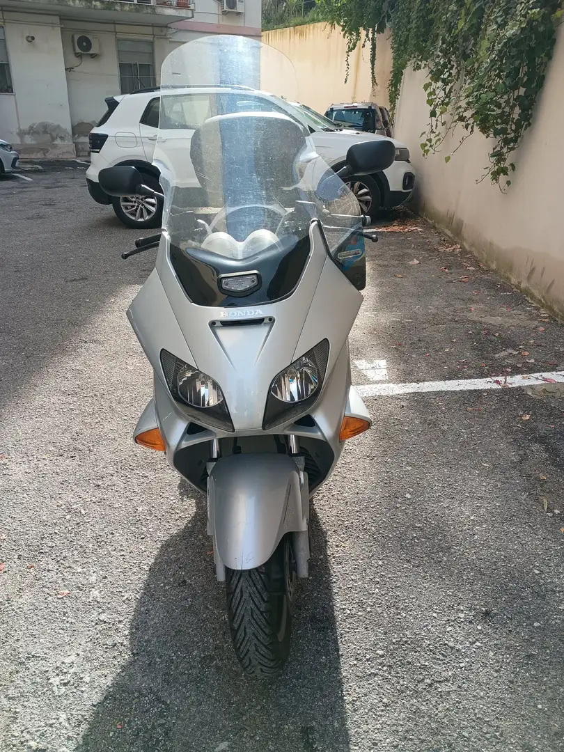 Honda Jazz 250 Argent - 1