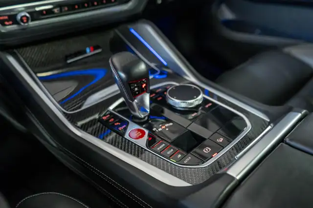 BMW X5 M view 24