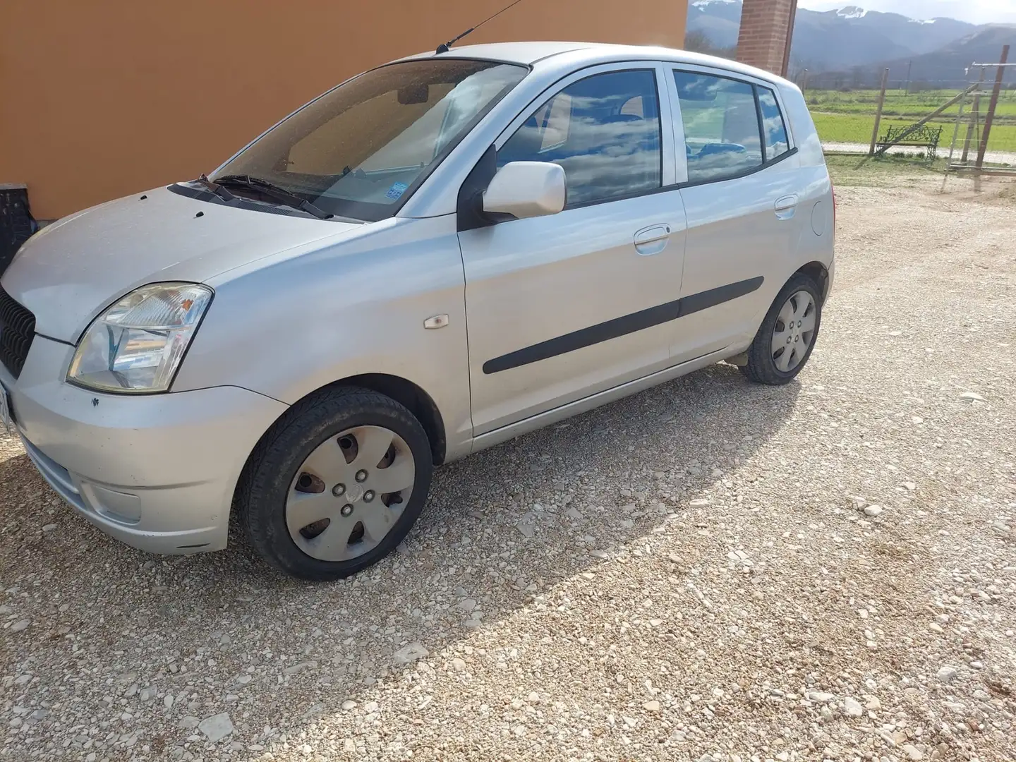 Kia Picanto 1.1 LX Light - 2