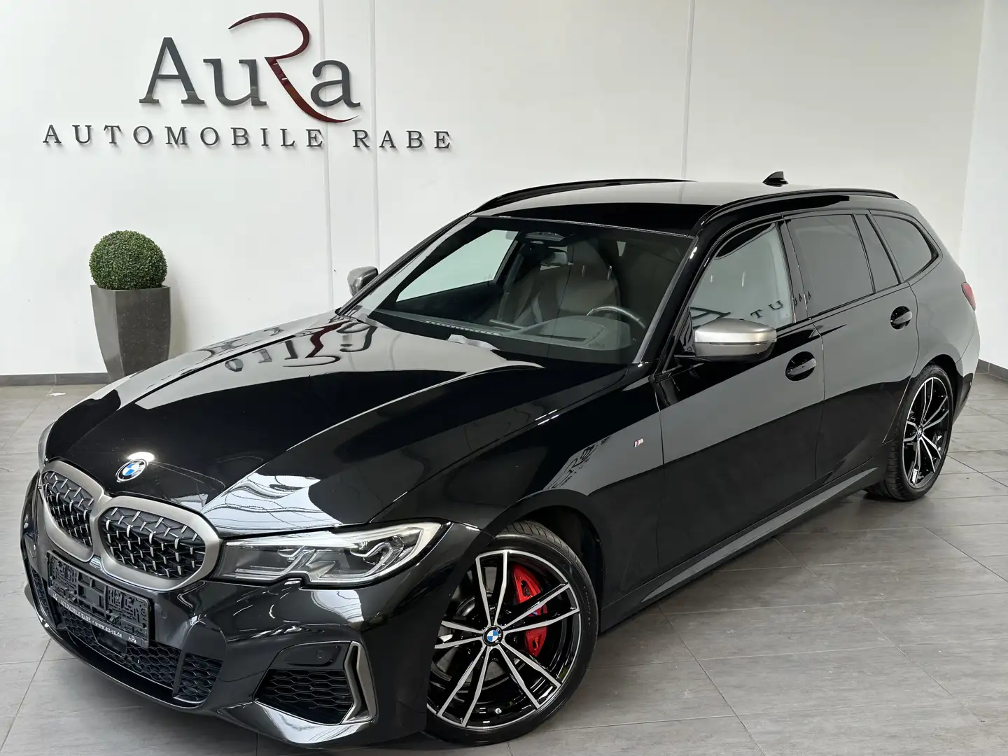 BMW 340 Touring xDrive NAV+LASER+ACC+HEAD-UP+19ZO Černá - 2