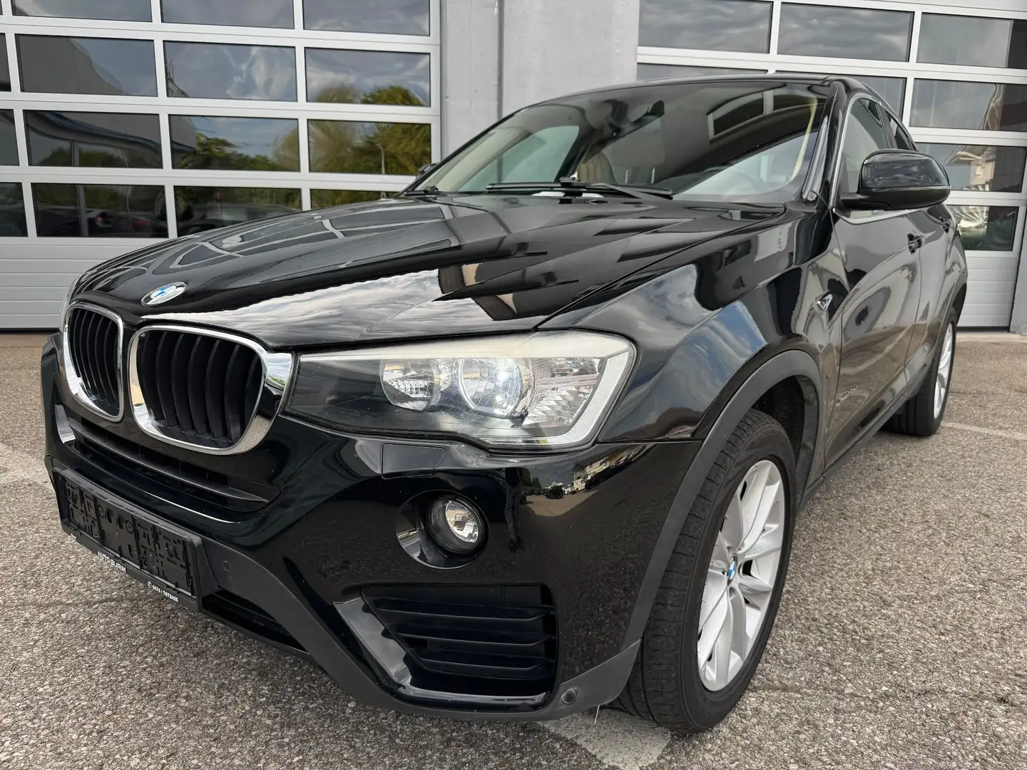 BMW X4 xDrive 20d/Schaltgetriebe/Erstbesitz/Navi/Xenon Schwarz - 2
