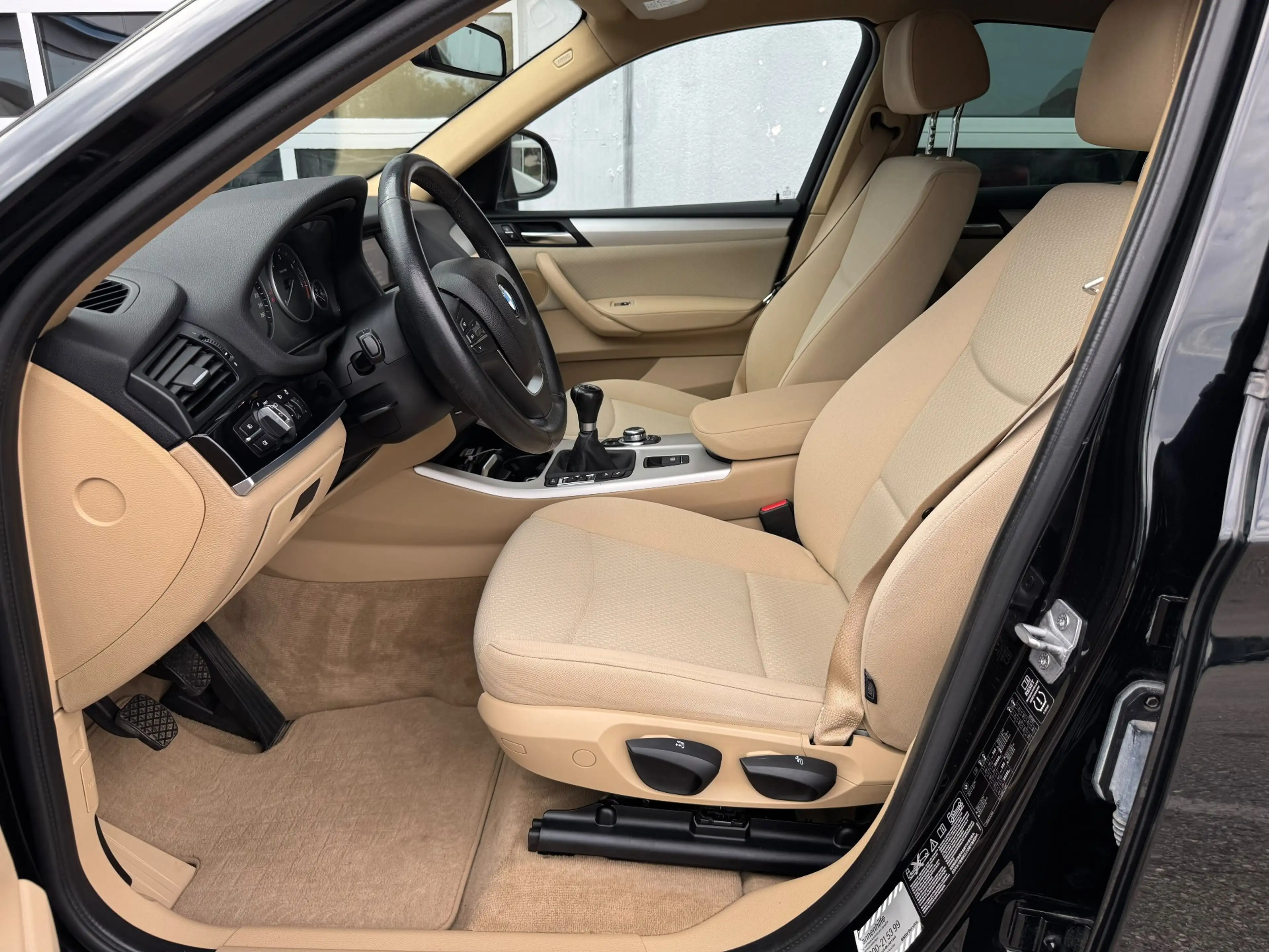 BMW X4 xDrive 20d/Schaltgetriebe/Erstbesitz/Navi/Xenon — photo 12