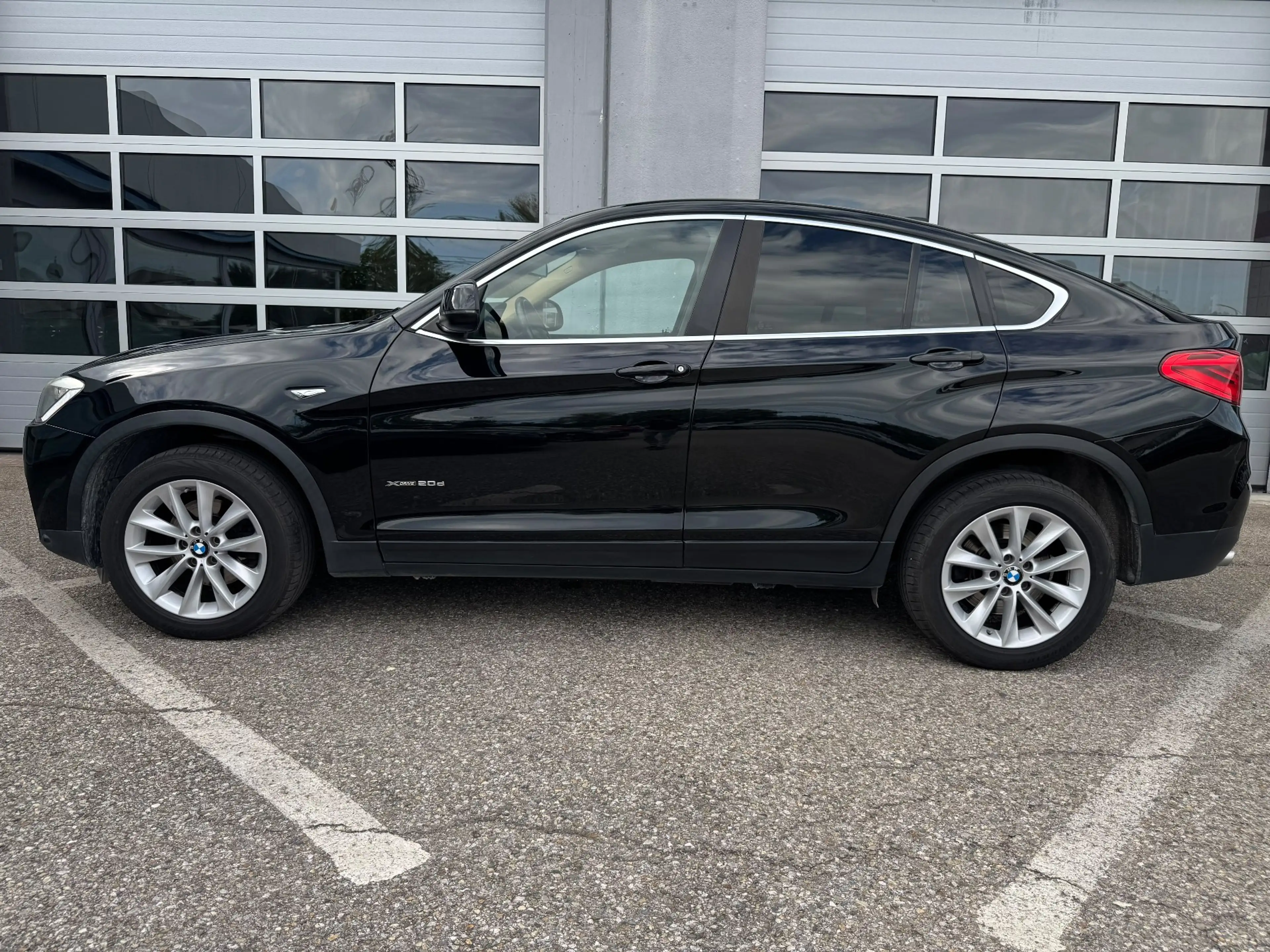 BMW X4 xDrive 20d/Schaltgetriebe/Erstbesitz/Navi/Xenon — photo 3